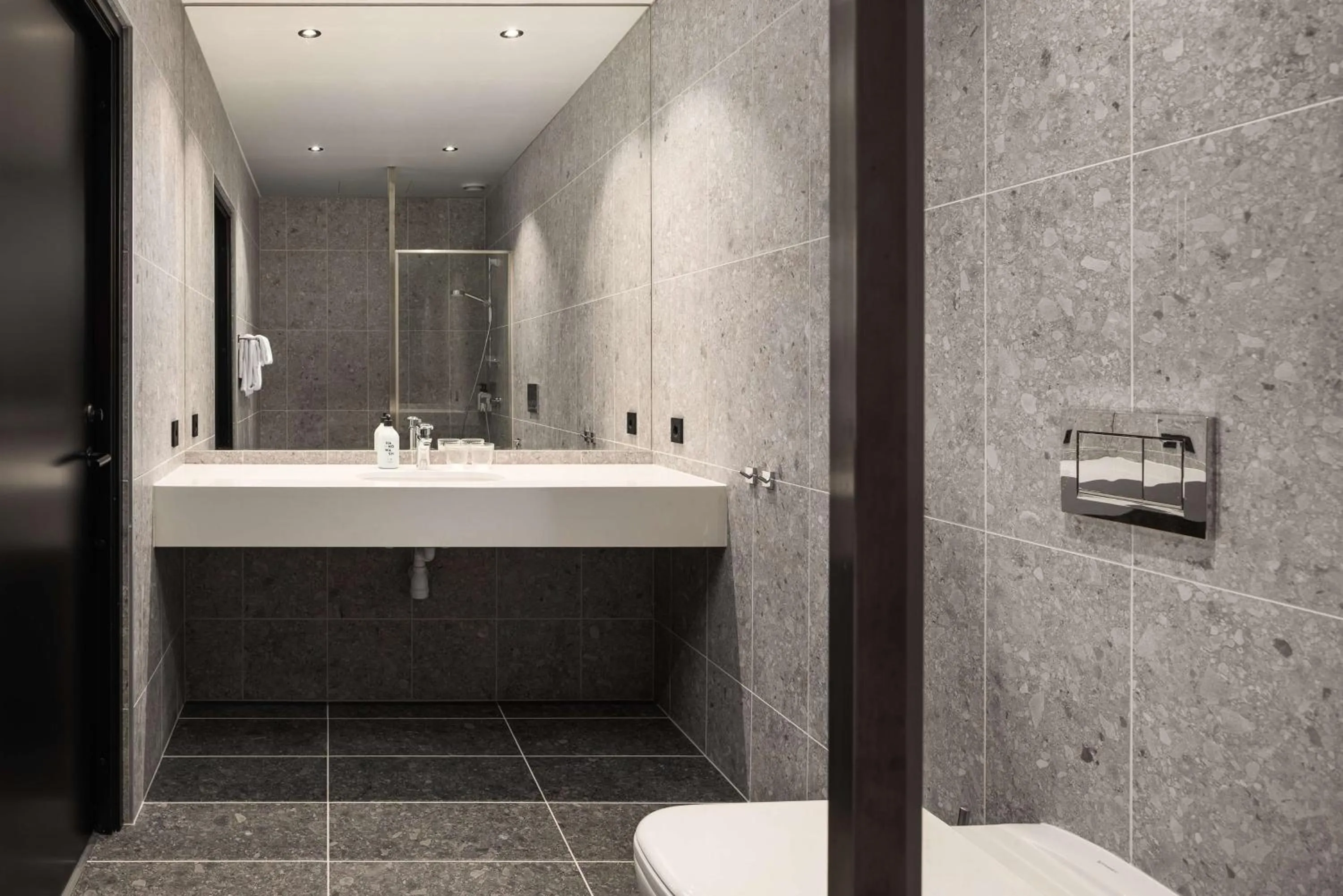 Bathroom in Scandic Sarpsborg