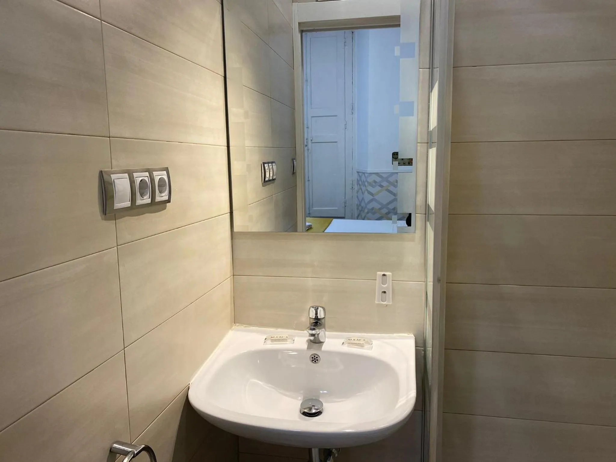 INSIDEHOME Valladolid Centro -Hab con baño privado en el centro y OPCION DE PARKING-