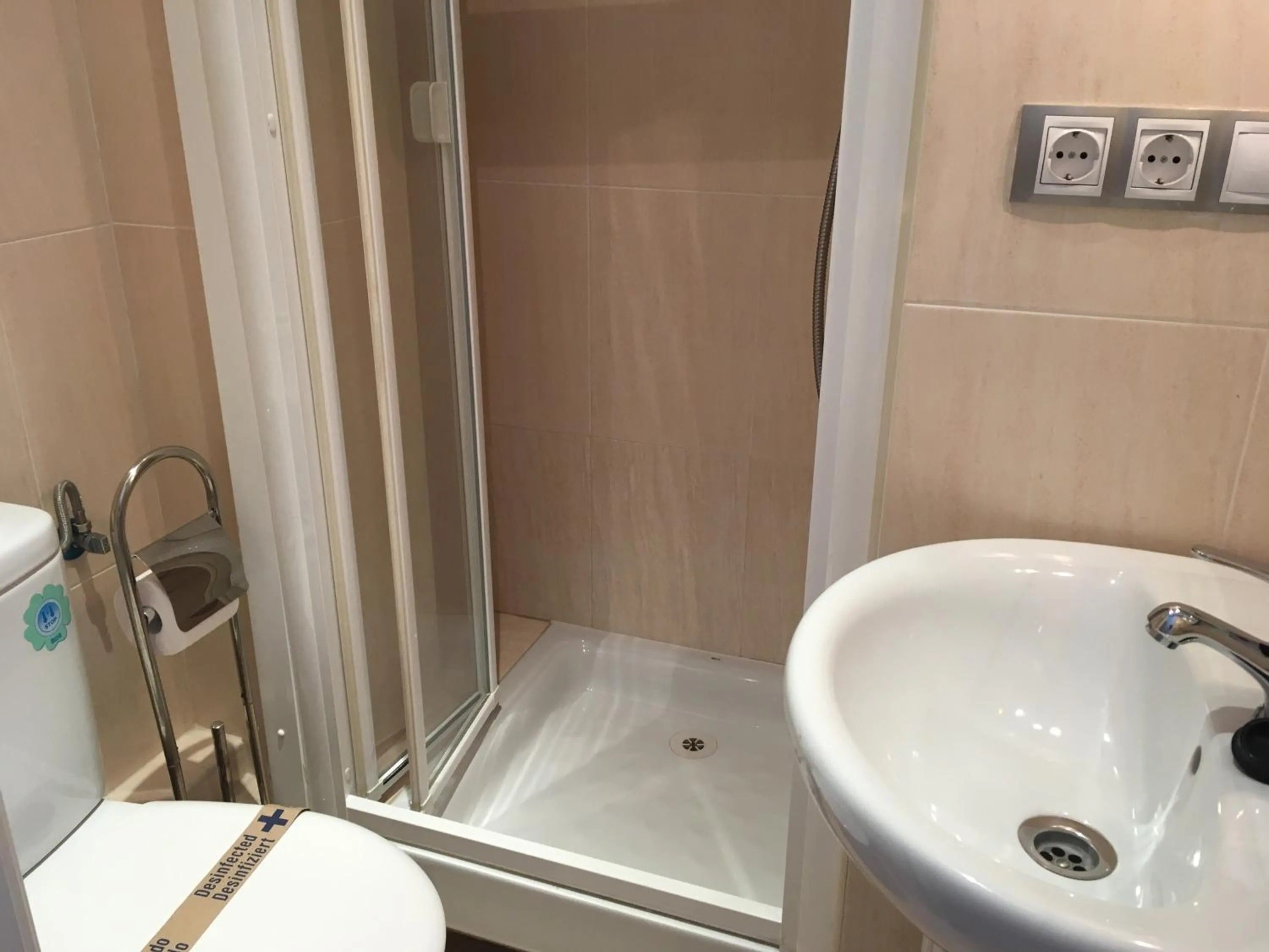 Bathroom in INSIDEHOME Valladolid Centro -Hab con baño privado en el centro y OPCION DE PARKING-