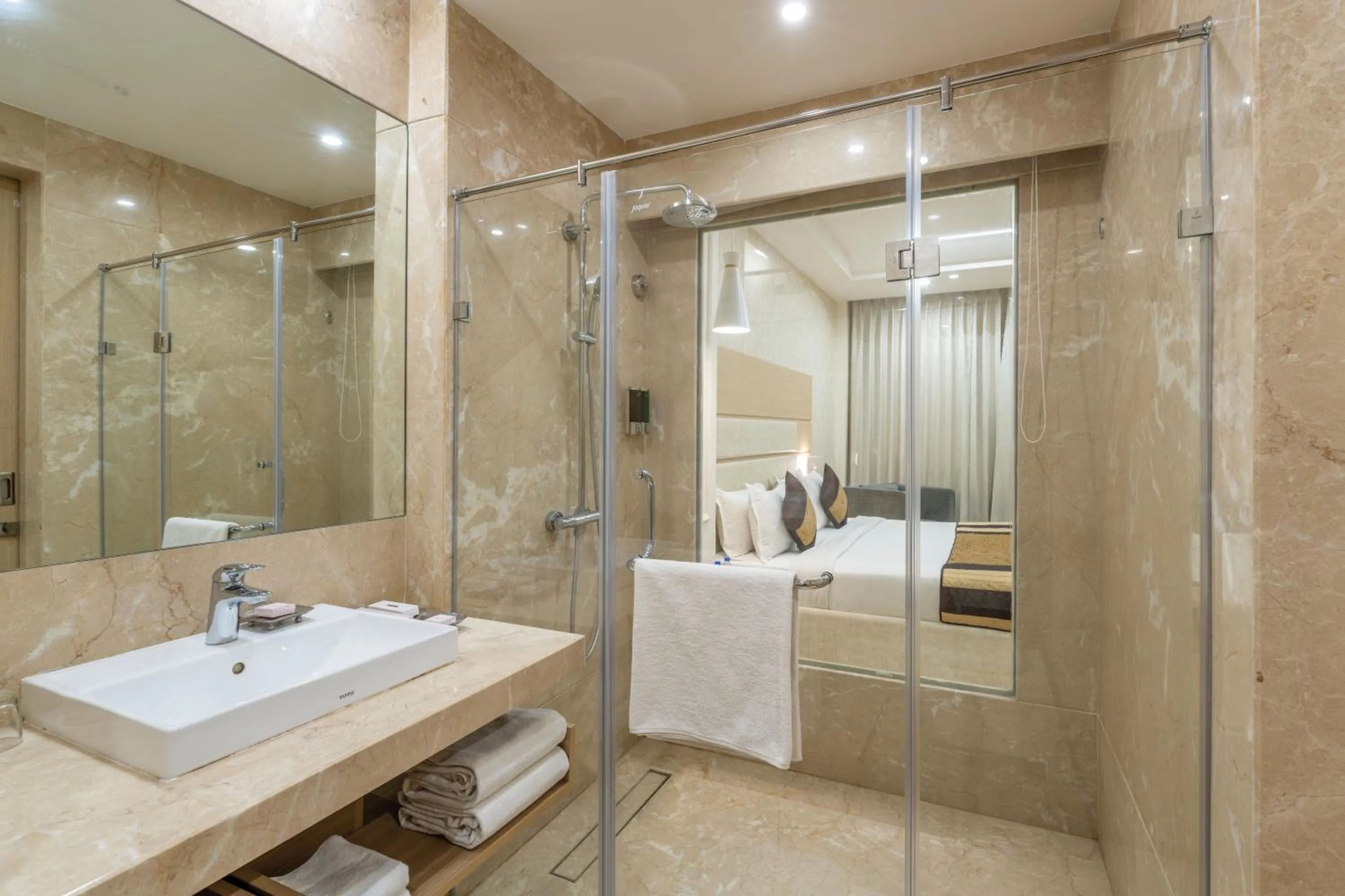 Bathroom in Lariya Resort