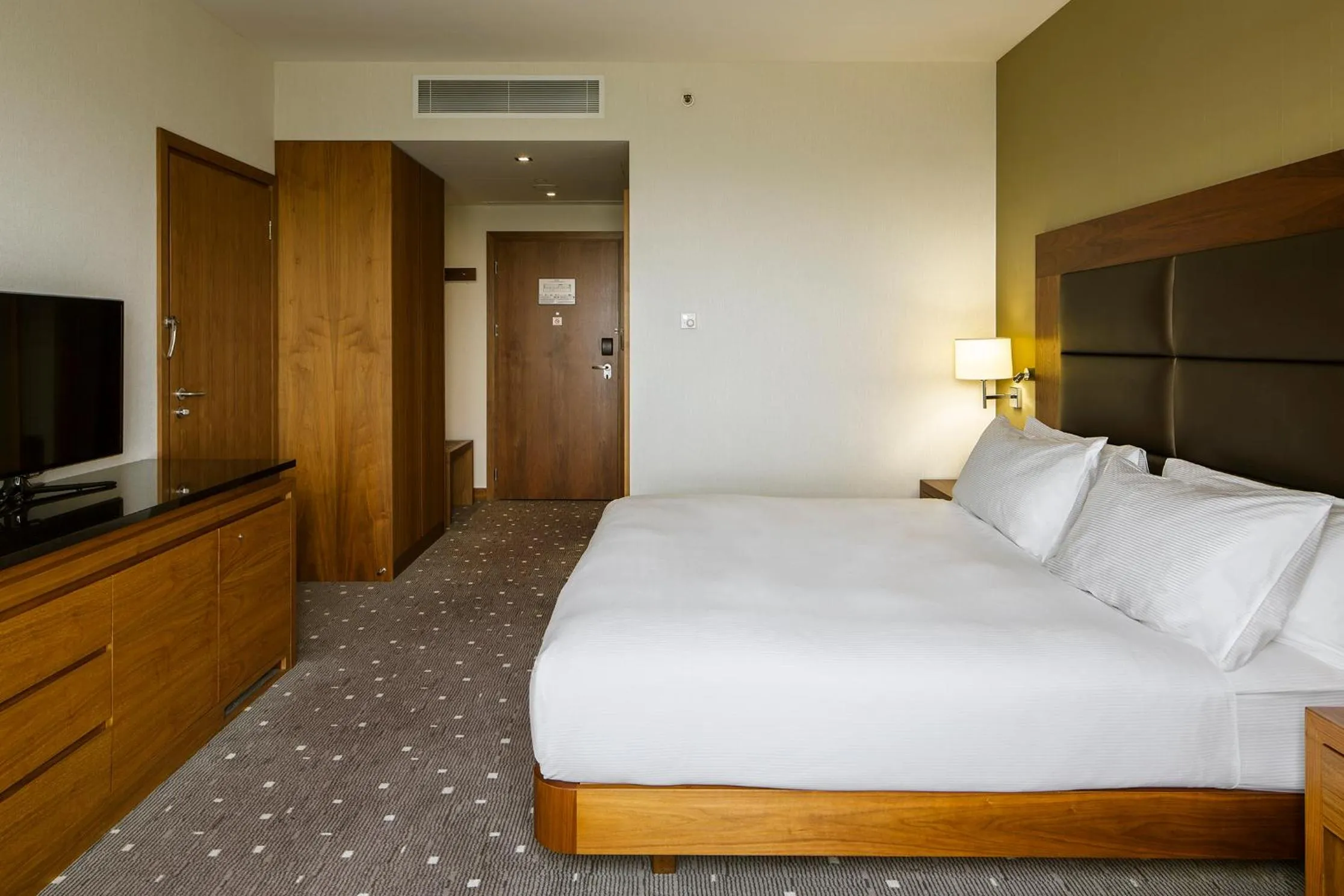 Bed in DoubleTree by Hilton Łódź