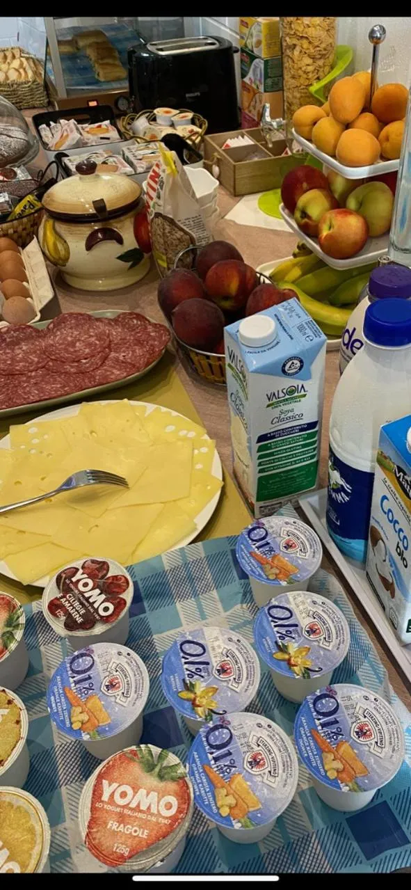 Breakfast in Villa Gelsomino Garden