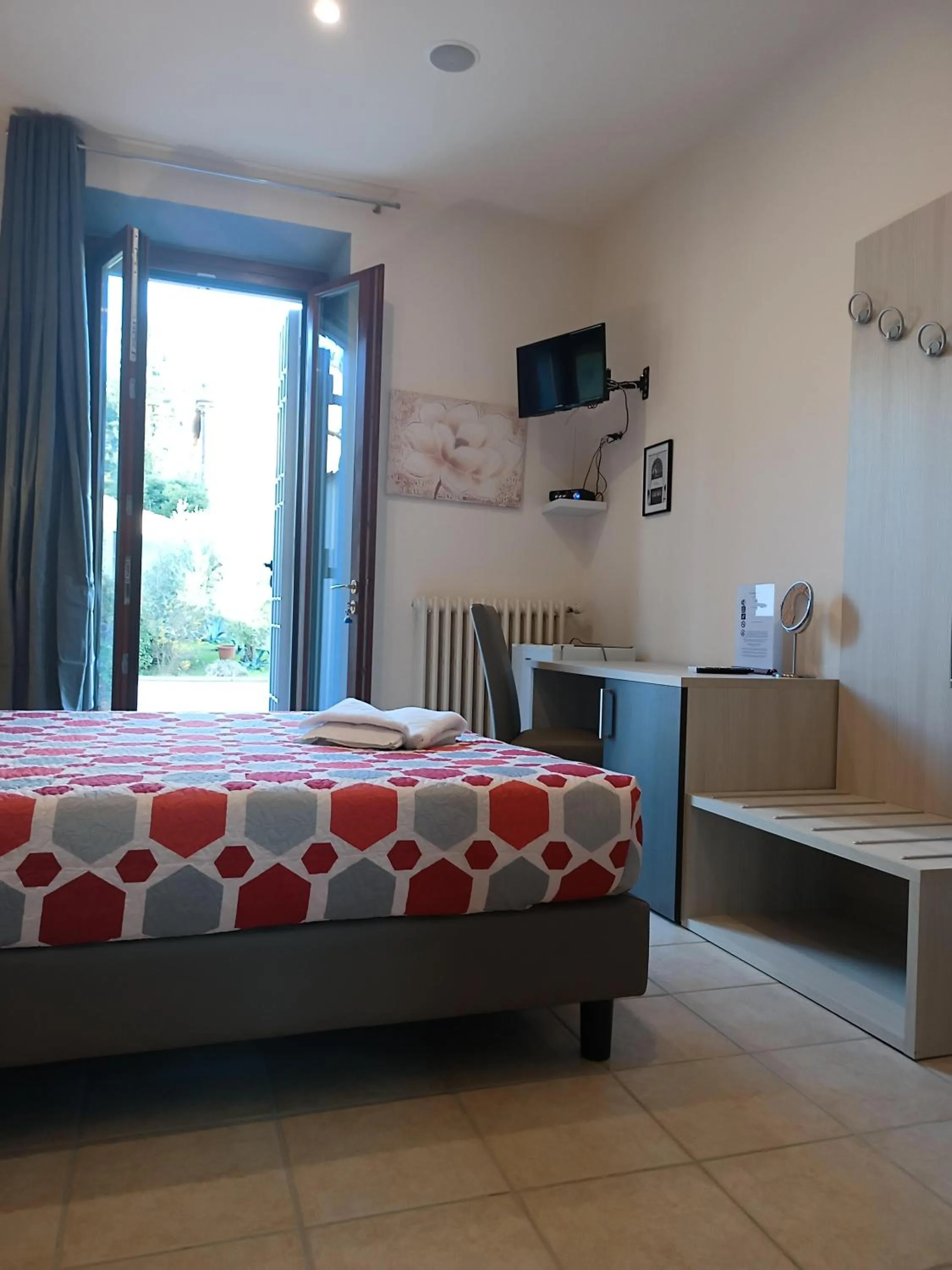 Bedroom, Bed in Villa Gelsomino Garden