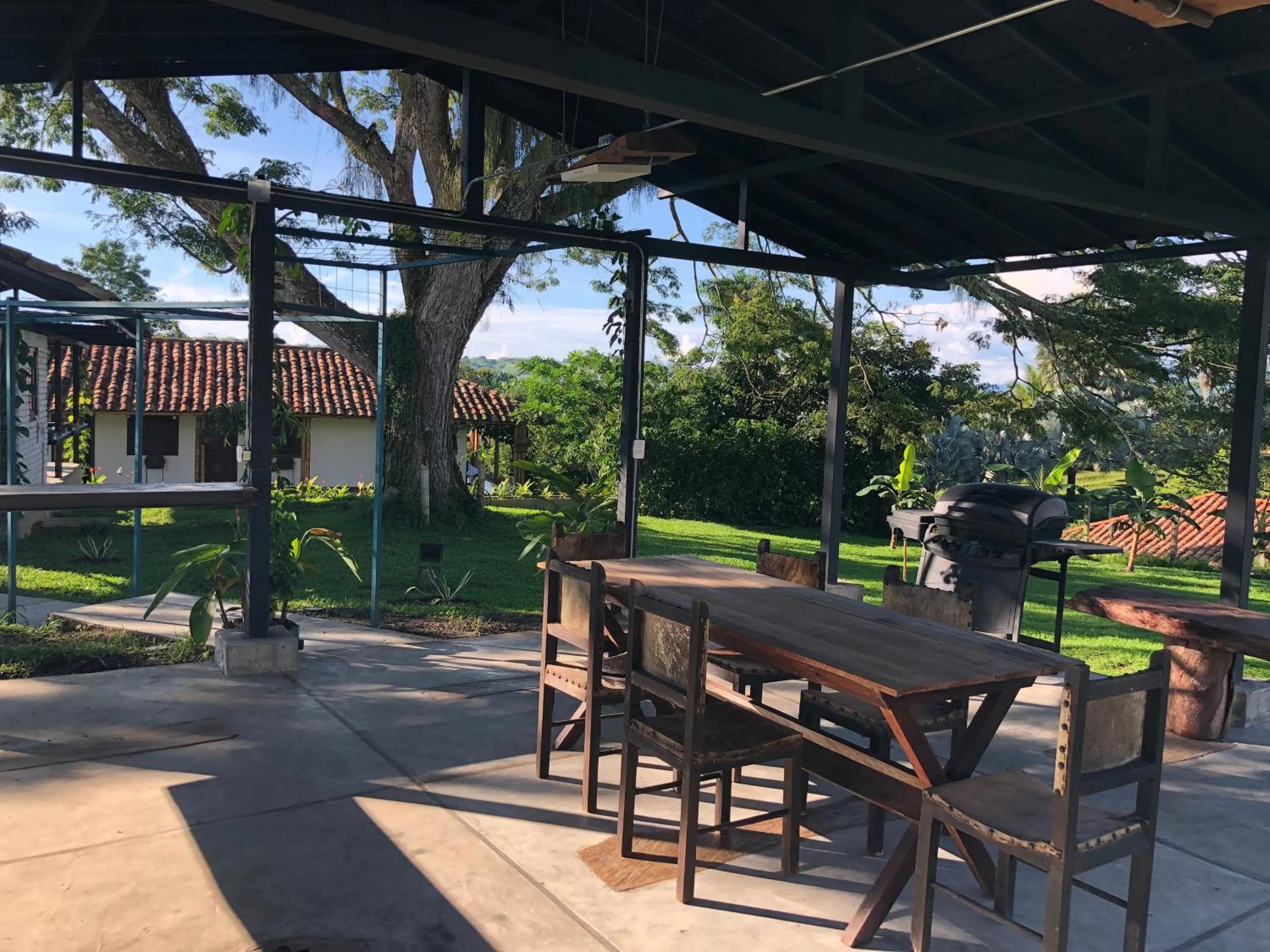 BBQ facilities in Finca Hotel Brasilia