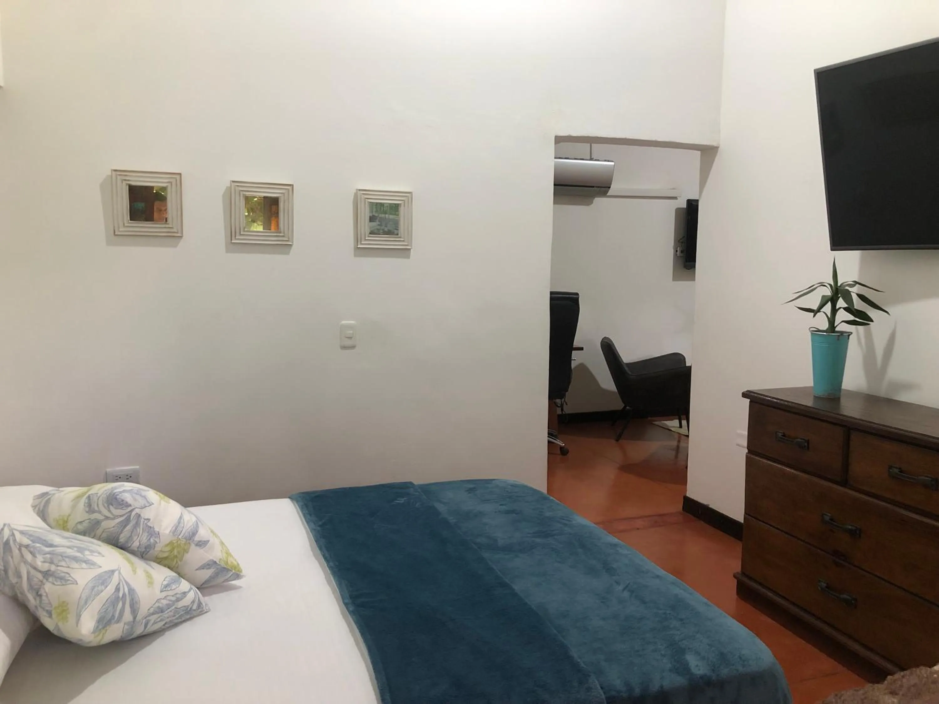 Bed in Finca Hotel Brasilia