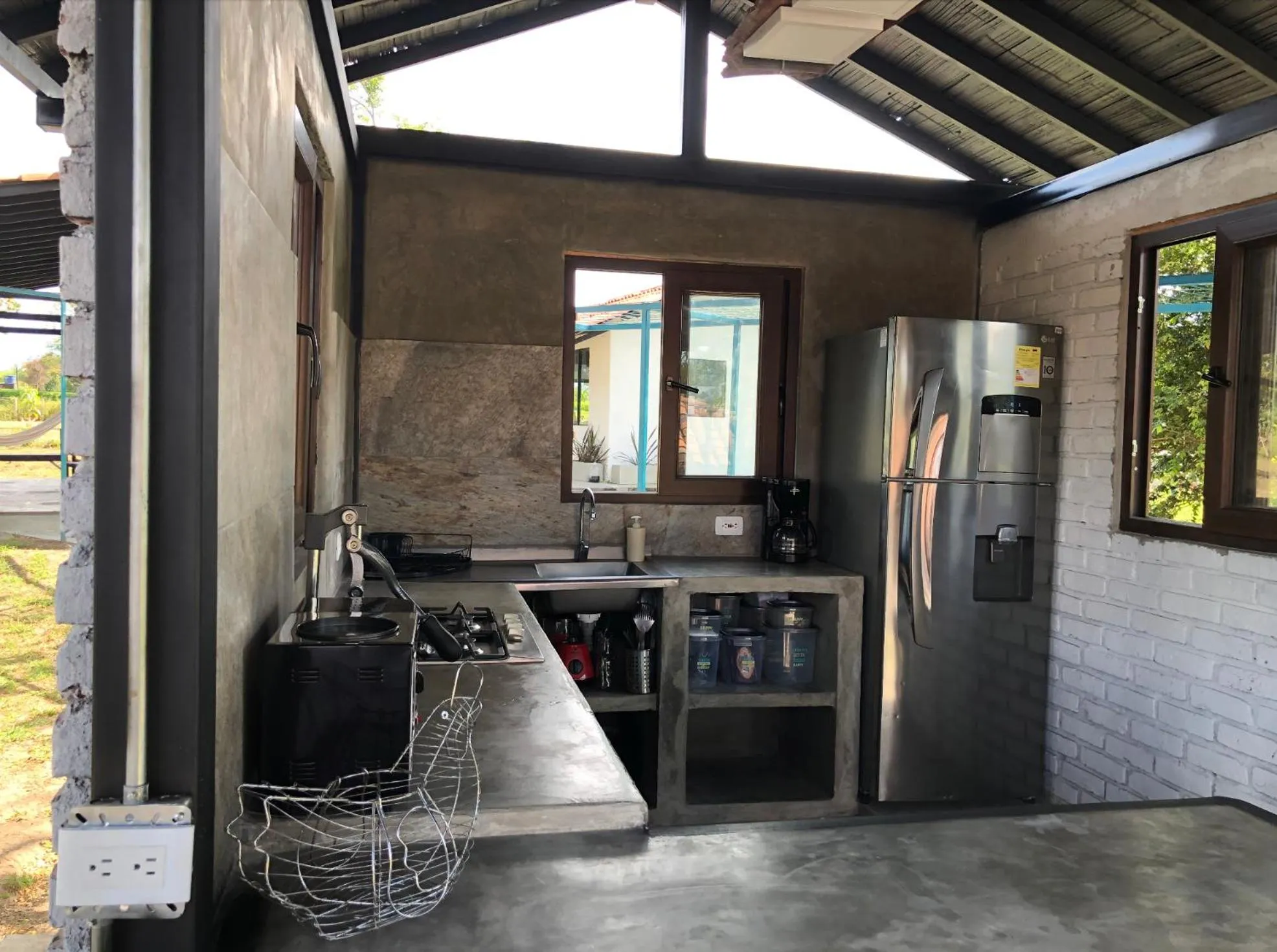 Kitchen or kitchenette in Finca Hotel Brasilia