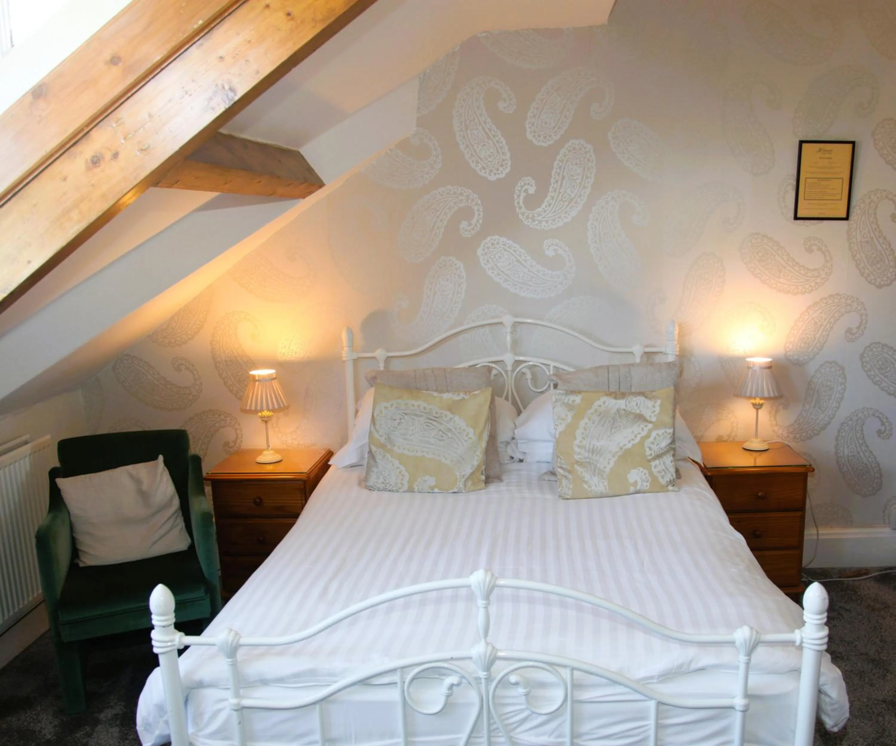 Bed in Kirkwood Guest House