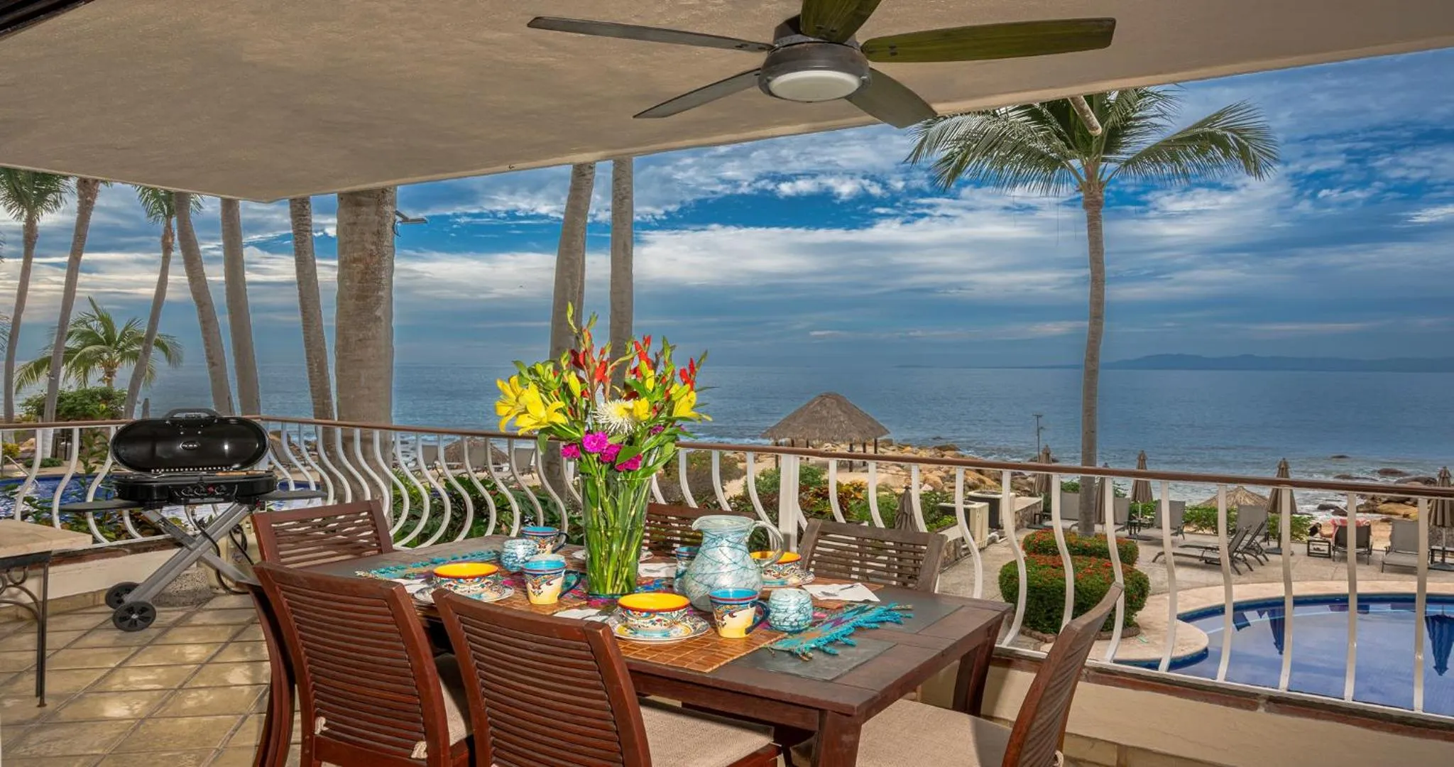 Balcony/Terrace in Ocean Front, 3 bedroom, 3 bathroom, Casa Natalia, Playa Esmeralda