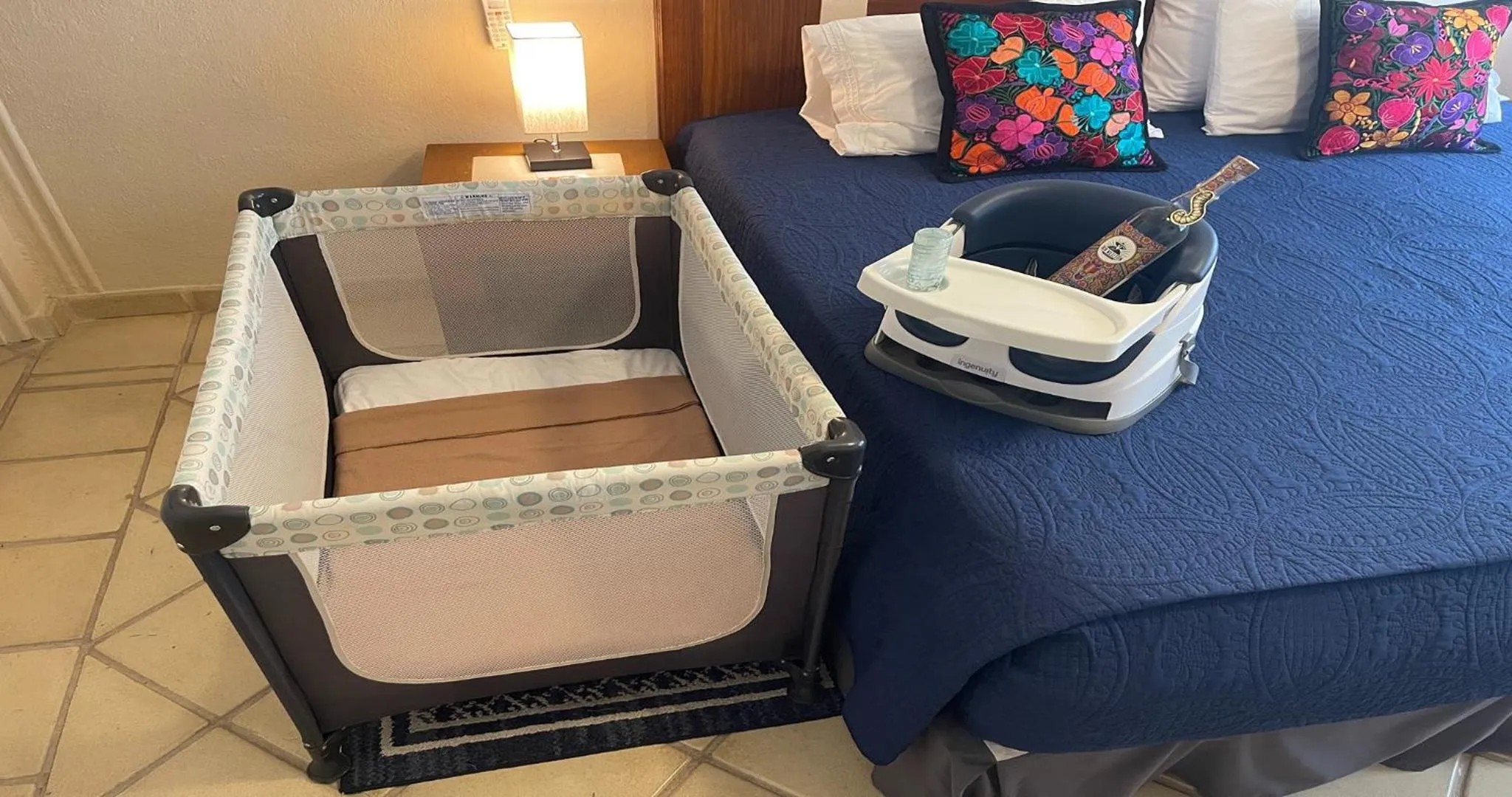 cot, Bed in Ocean Front, 3 bedroom, 3 bathroom, Casa Natalia, Playa Esmeralda