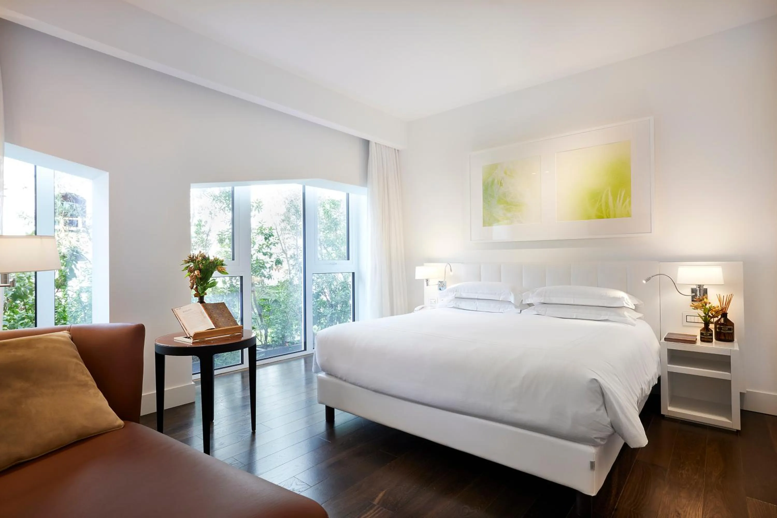 Bed in Magna Pars l'Hotel à Parfum, Small Luxury Hotels of the World