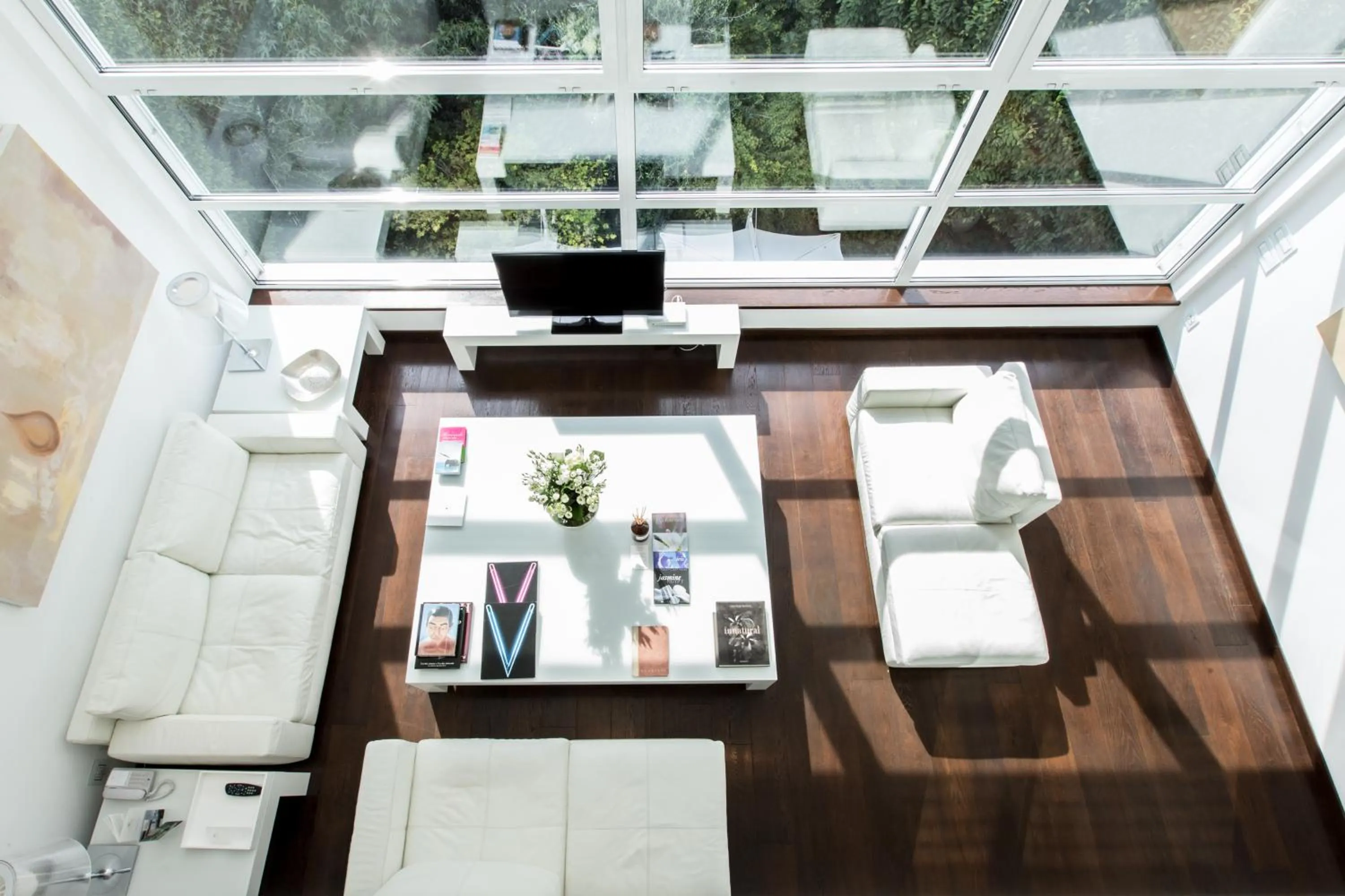 Living room in Magna Pars l'Hotel à Parfum, Small Luxury Hotels of the World