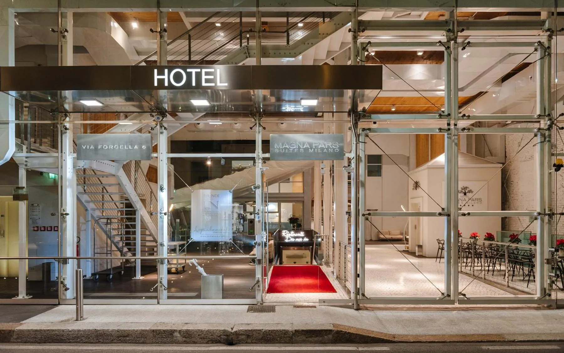 Lobby or reception in Magna Pars l'Hotel à Parfum, Small Luxury Hotels of the World