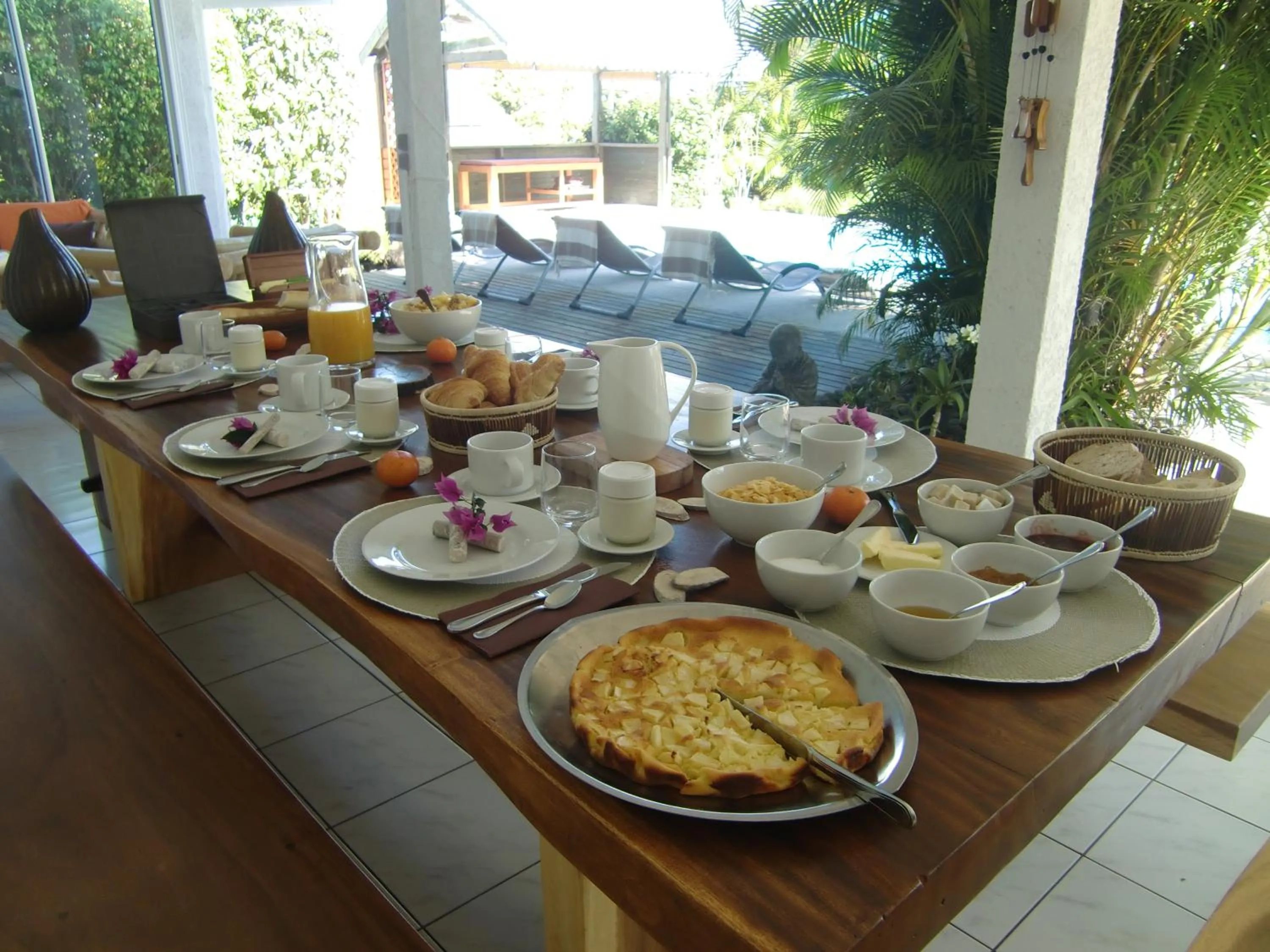 Food and drinks in Villa Ambralini