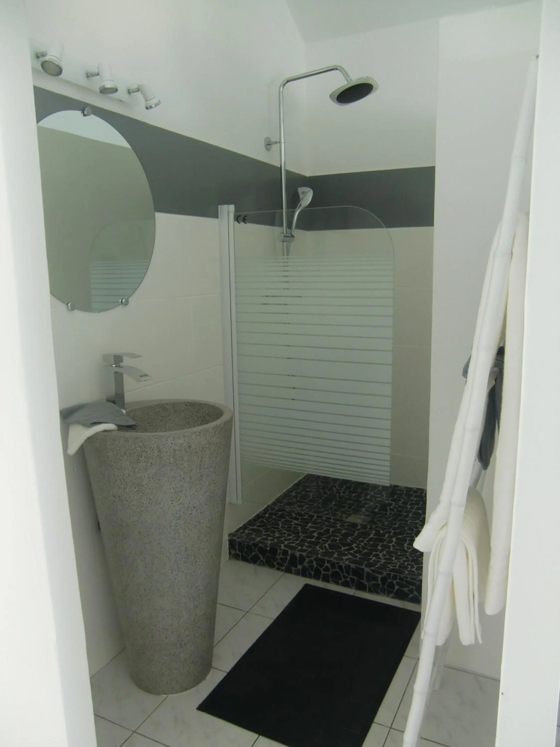 Bathroom in Villa Ambralini