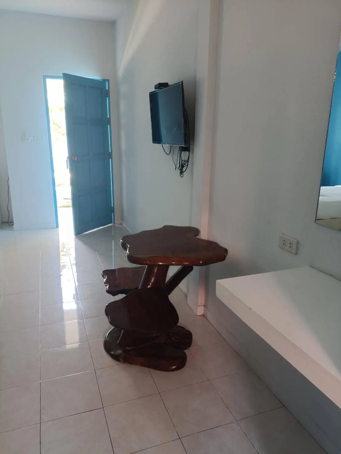 TV and multimedia, Bed in March Samui Resort