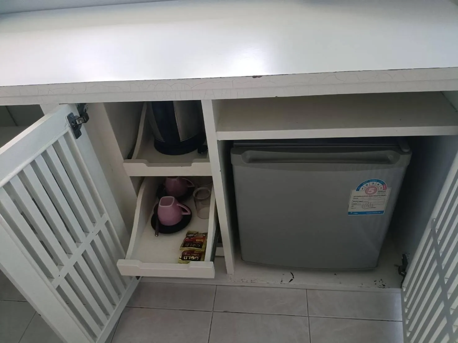 Coffee/tea facilities in March Samui Resort