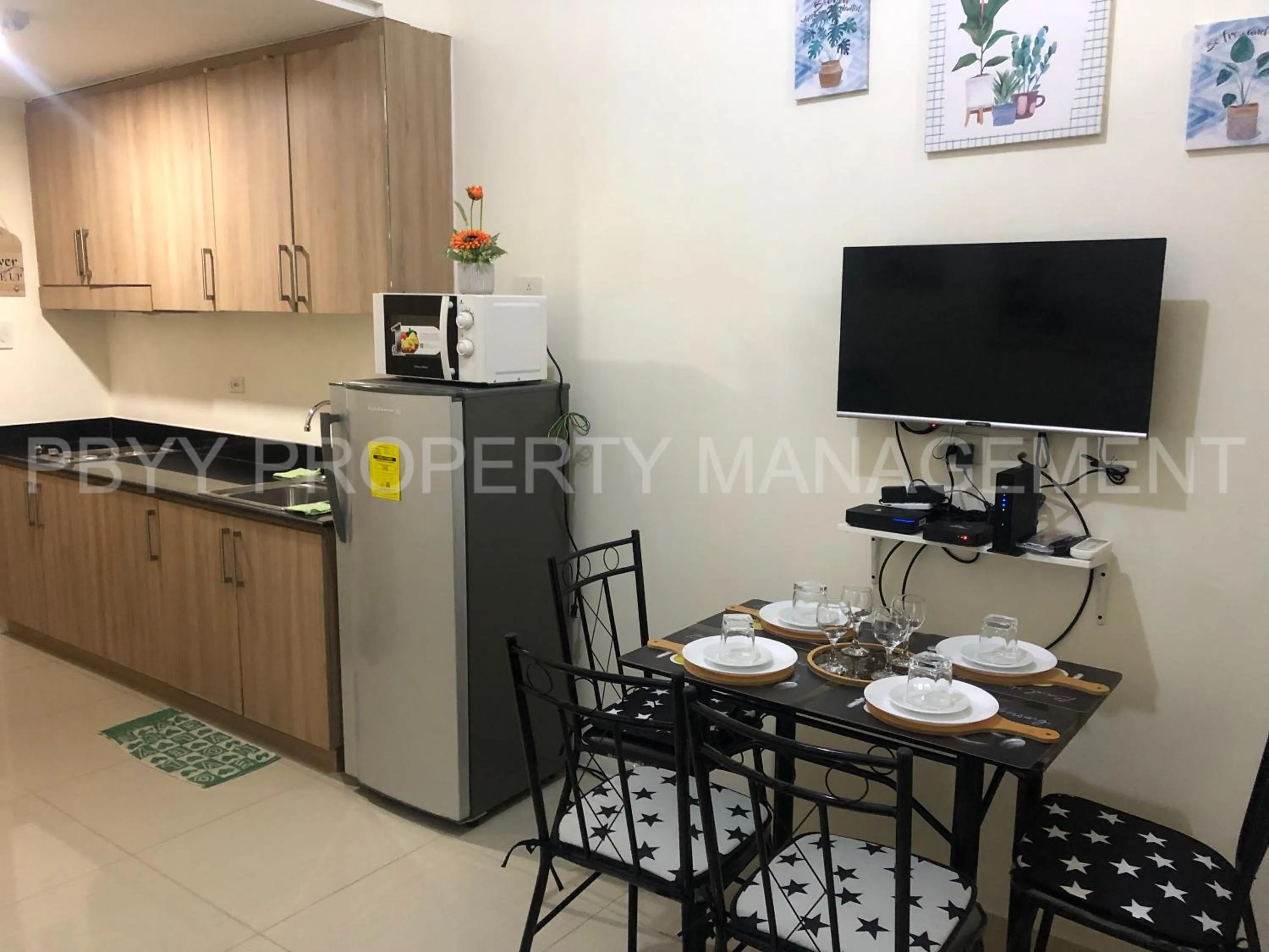 TV and multimedia in Shore Residences, Mall Of Asia Complex Stayction by PBYY