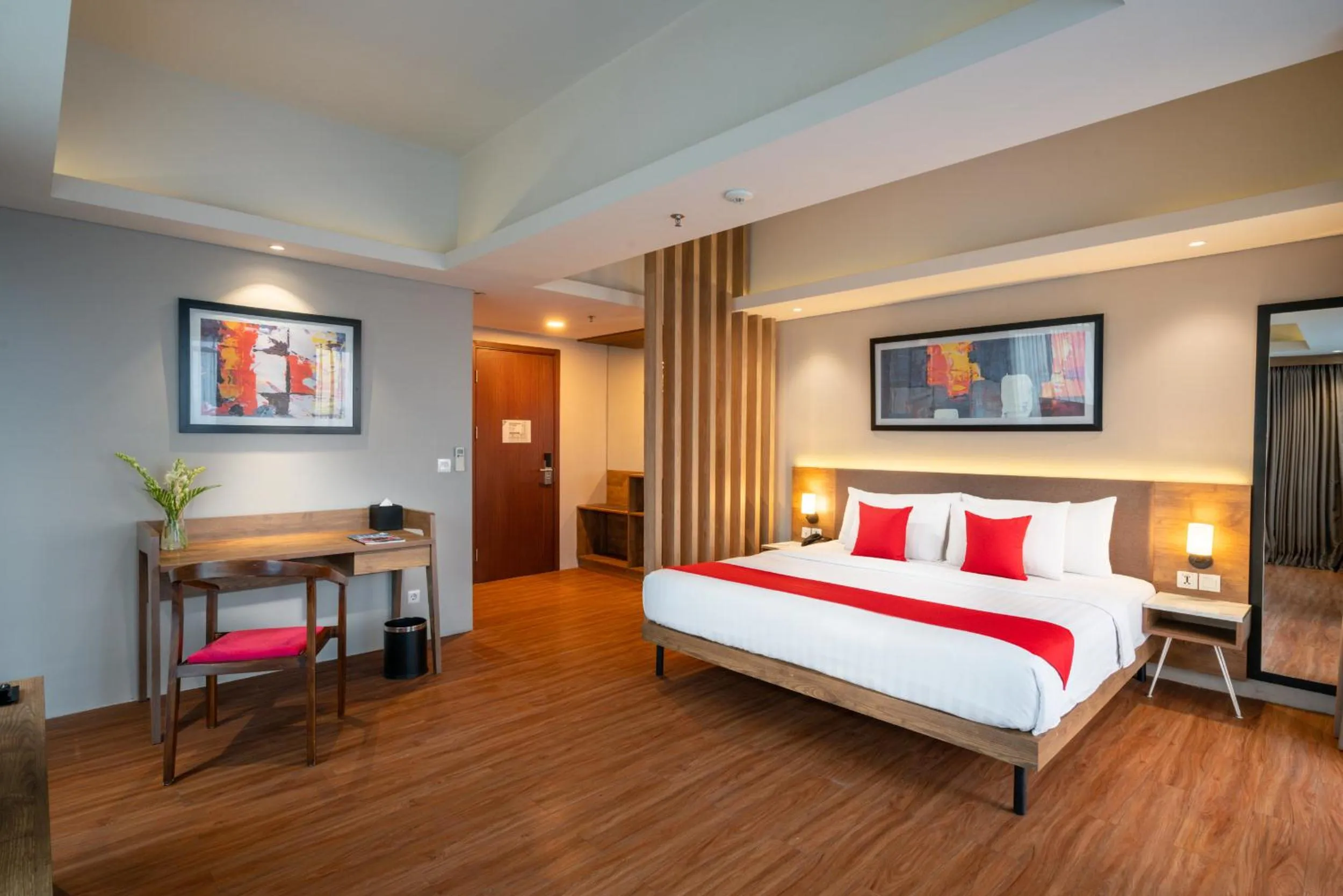 Bedroom, Bed in Sahid Serpong