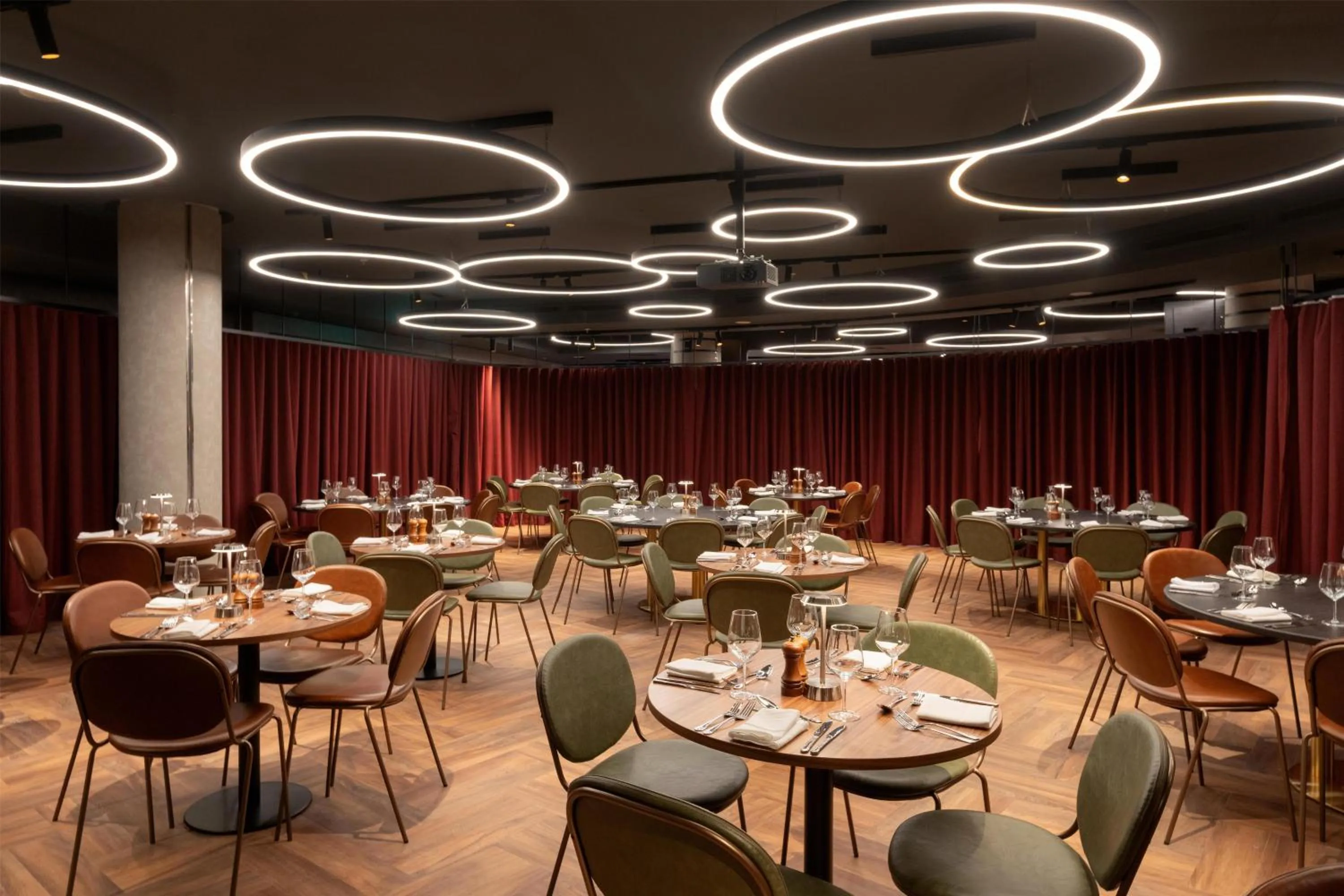 Banquet/Function facilities in Radisson RED London Twickenham