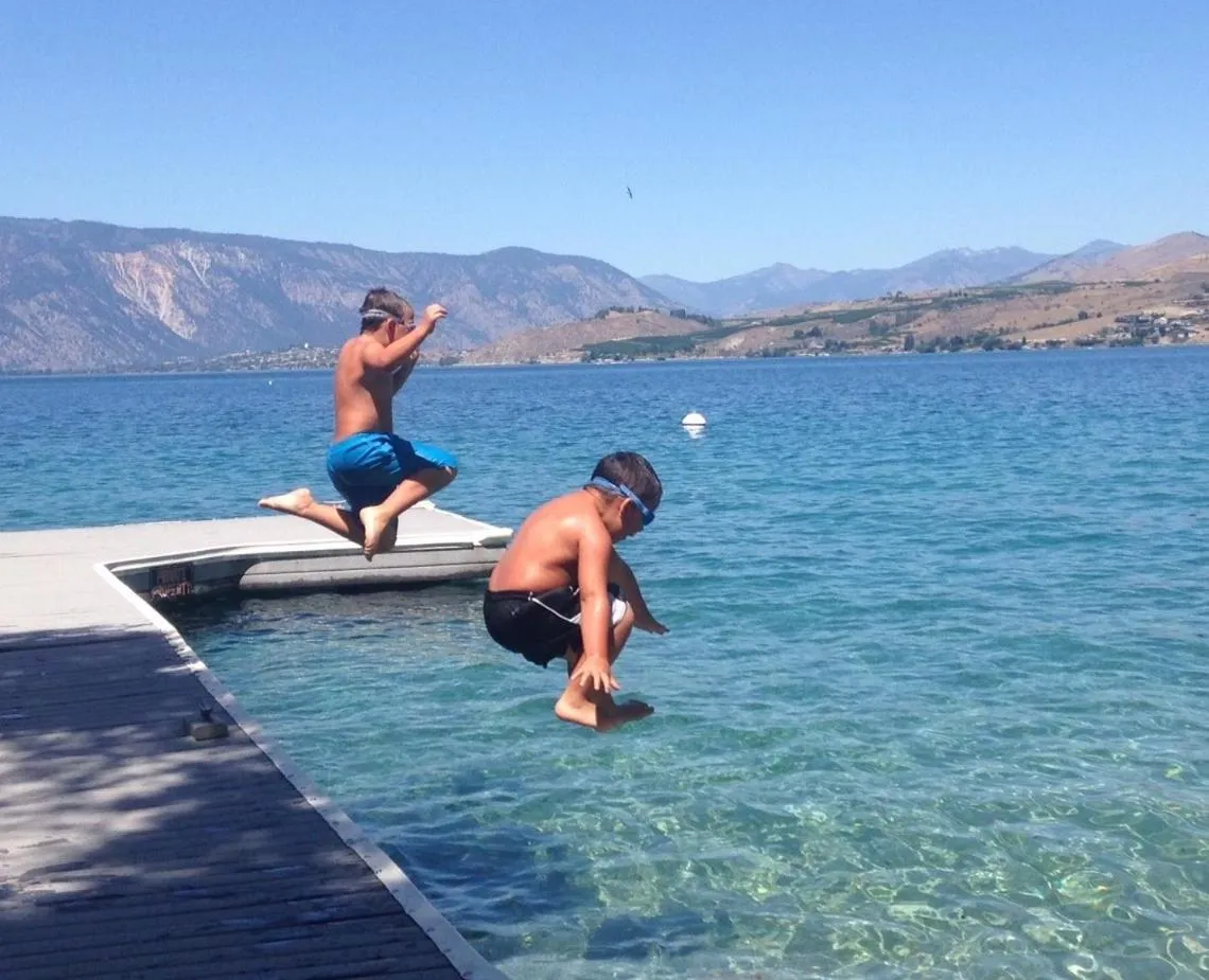 Lakeside Lodge and Suites