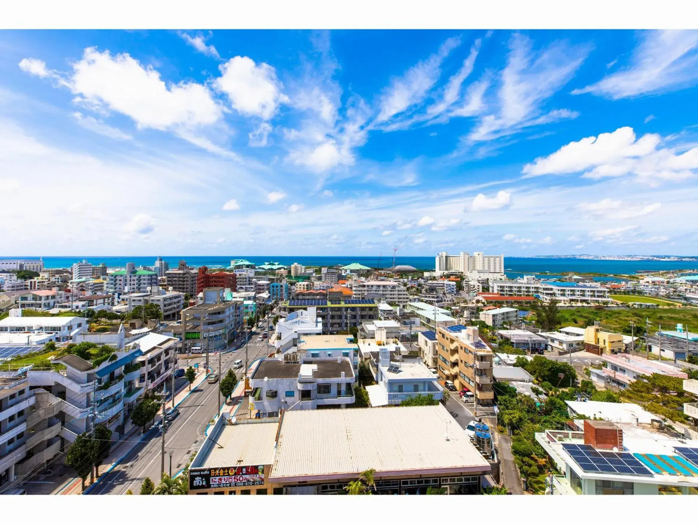 Standard Twin Room - single occupancy - 2nd-4th floor in Yenns Marina Inn Mercy Standard Twin Room - single occupancy - 2nd-4th floor in Yenns Marina Inn Mercy