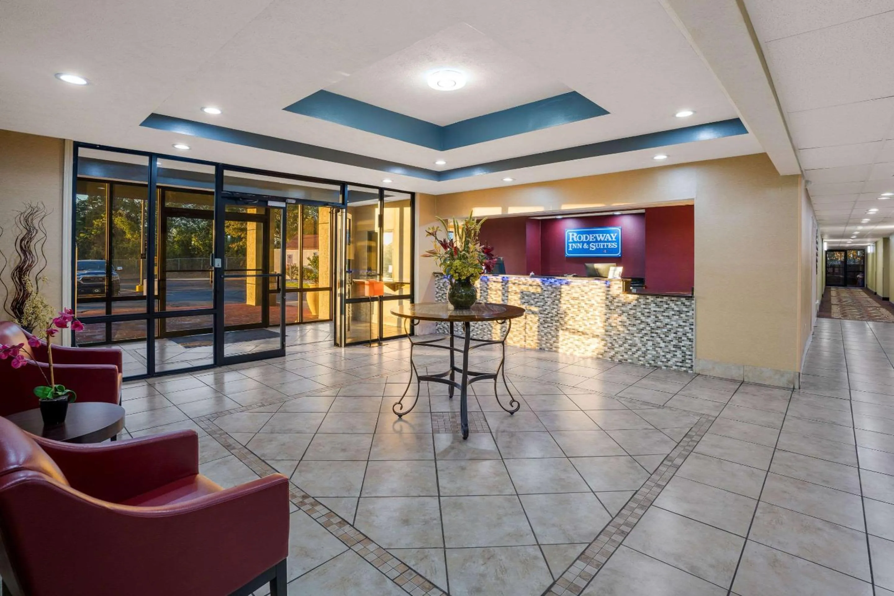 Lobby or reception in Rodeway Inn