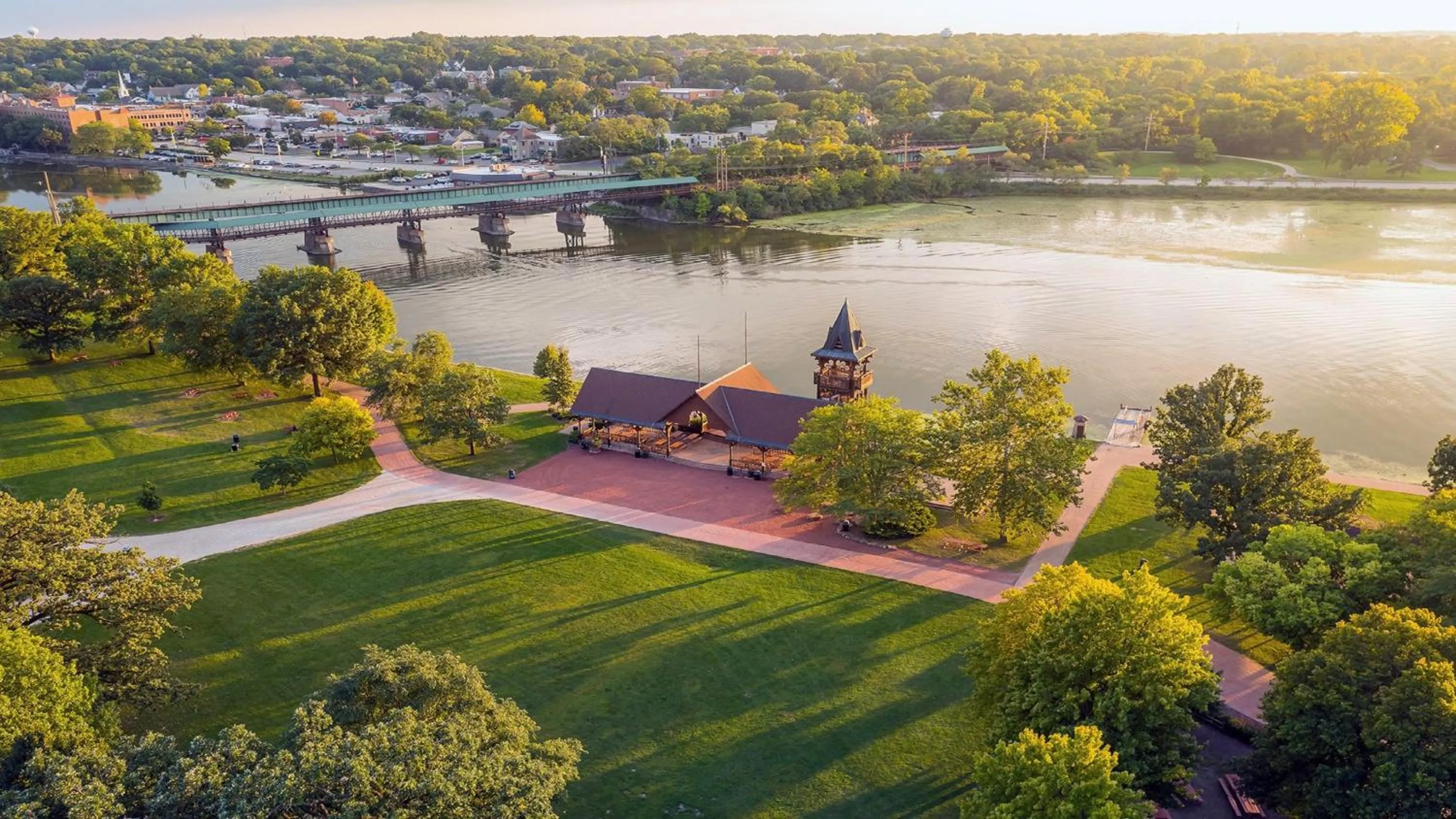 Nearby landmark in Holiday Inn Express & Suites Chicago West - St Charles by IHG