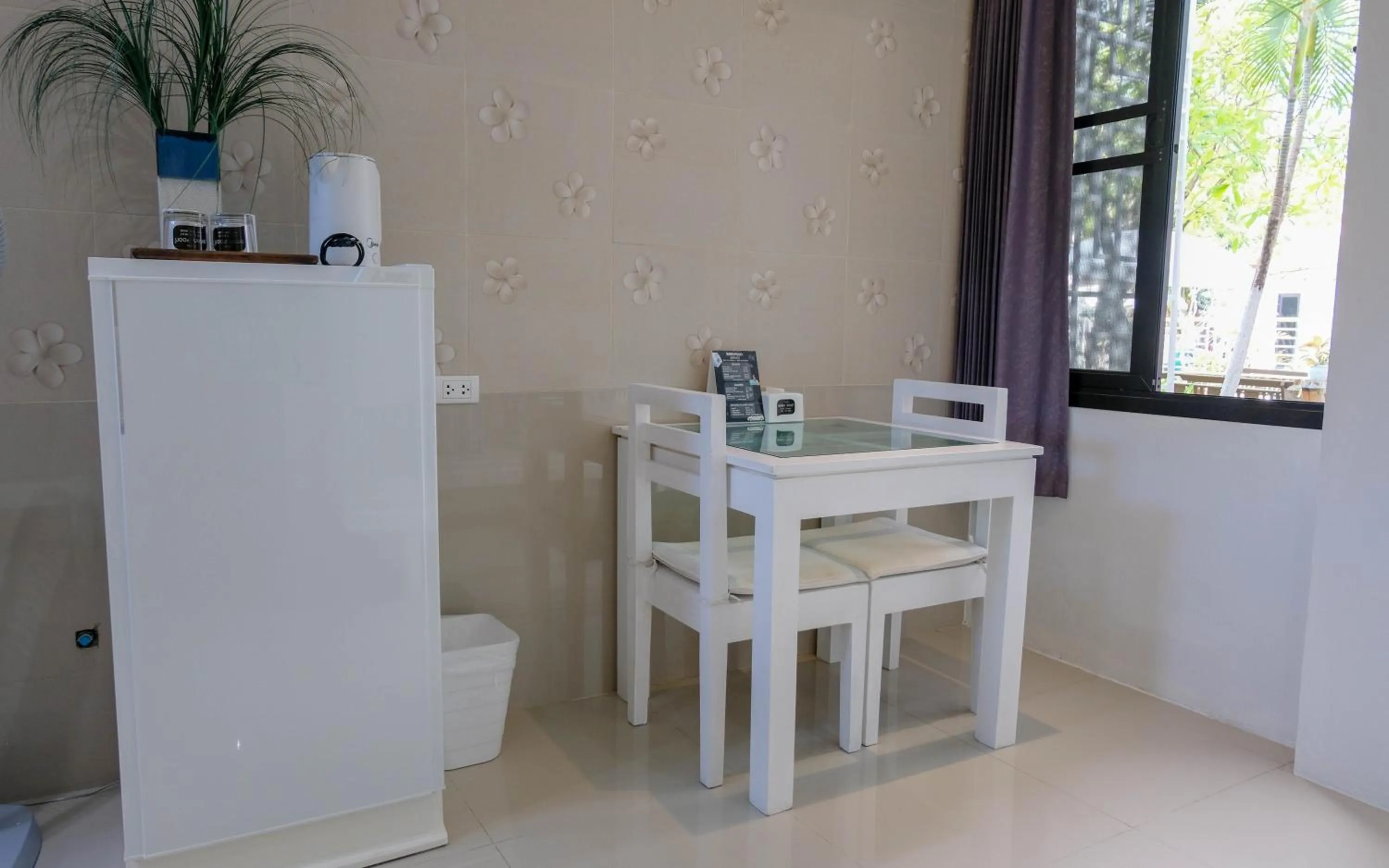 Coffee/tea facilities in Baan Poon Garden