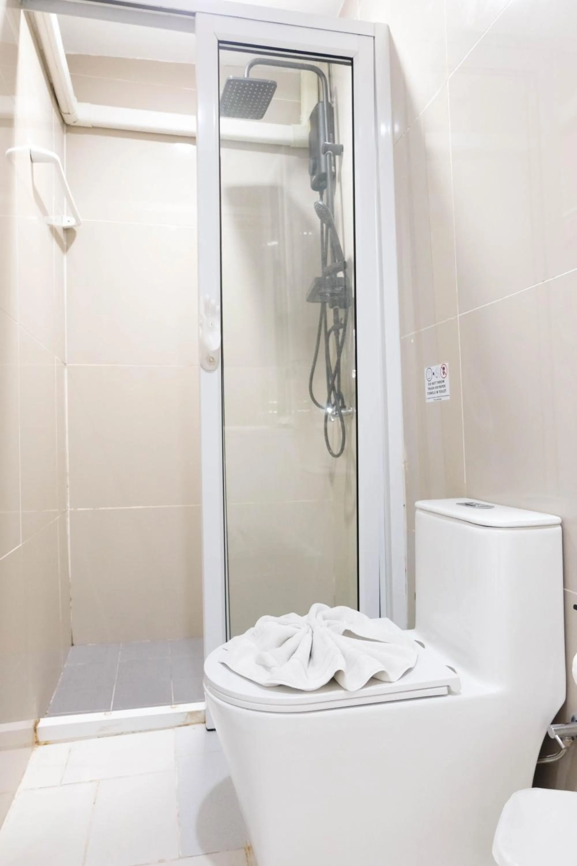 Bathroom in Baan Poon Garden