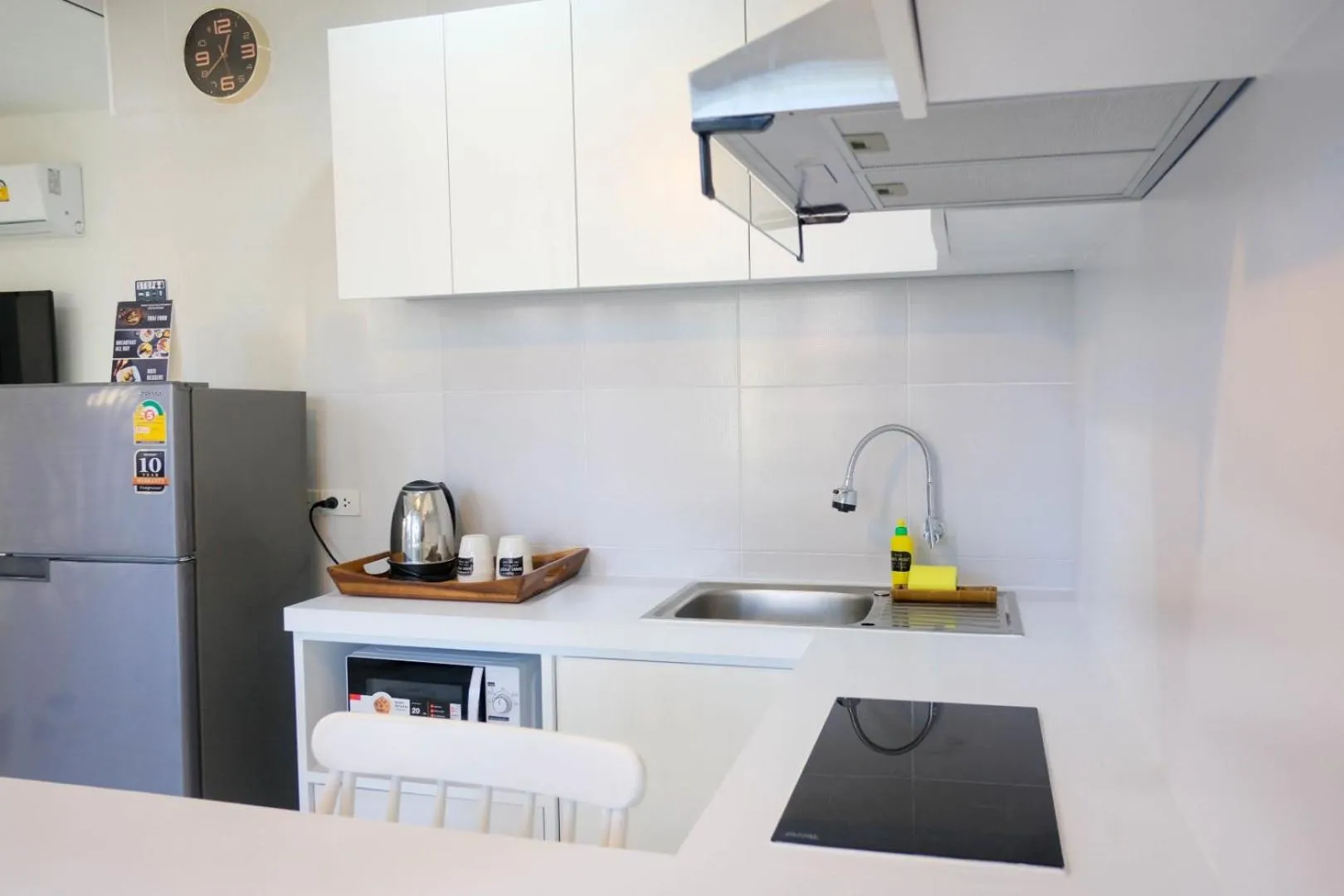 Kitchen or kitchenette in Baan Poon Garden