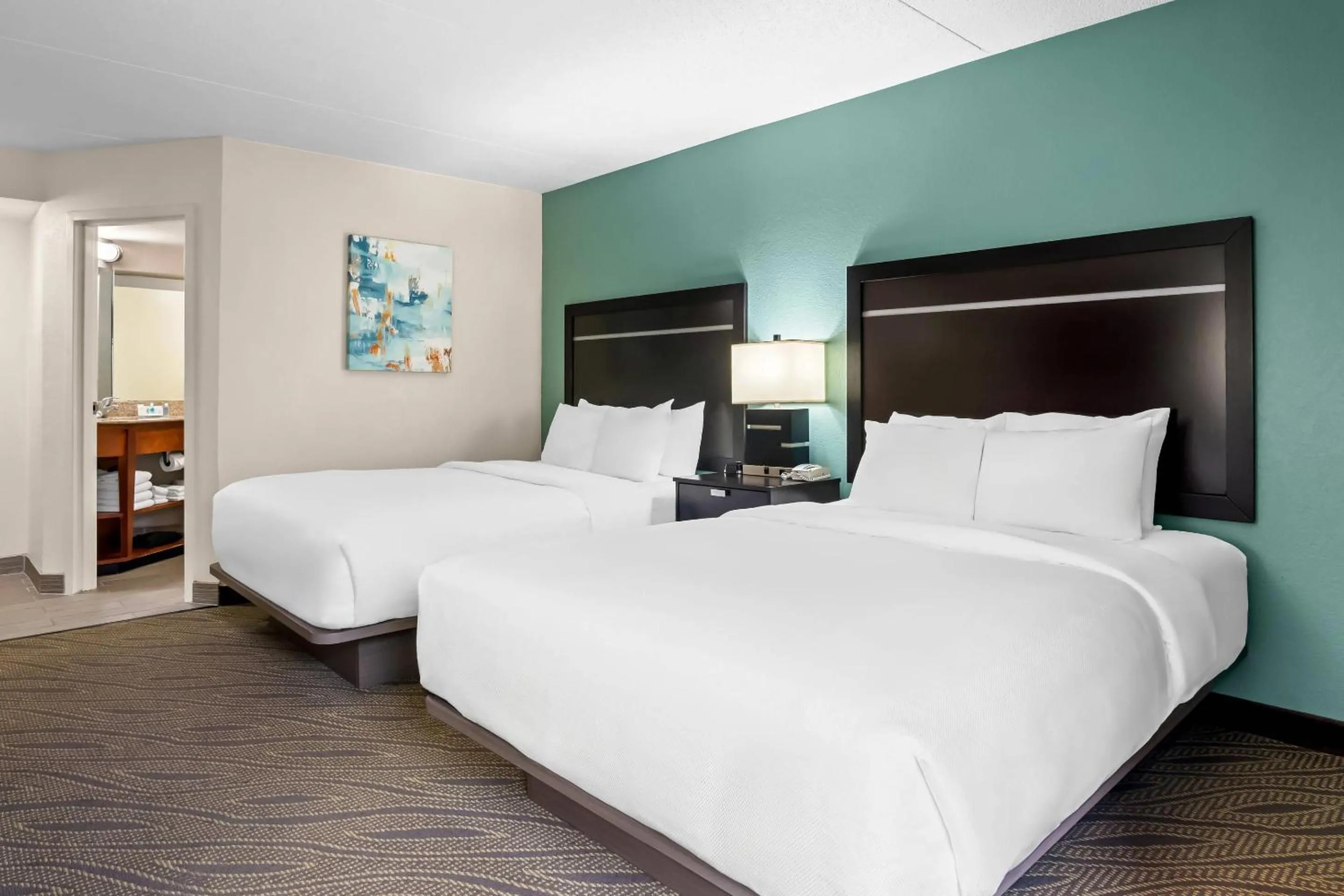 Bedroom, Bed in Comfort Inn Cadillac