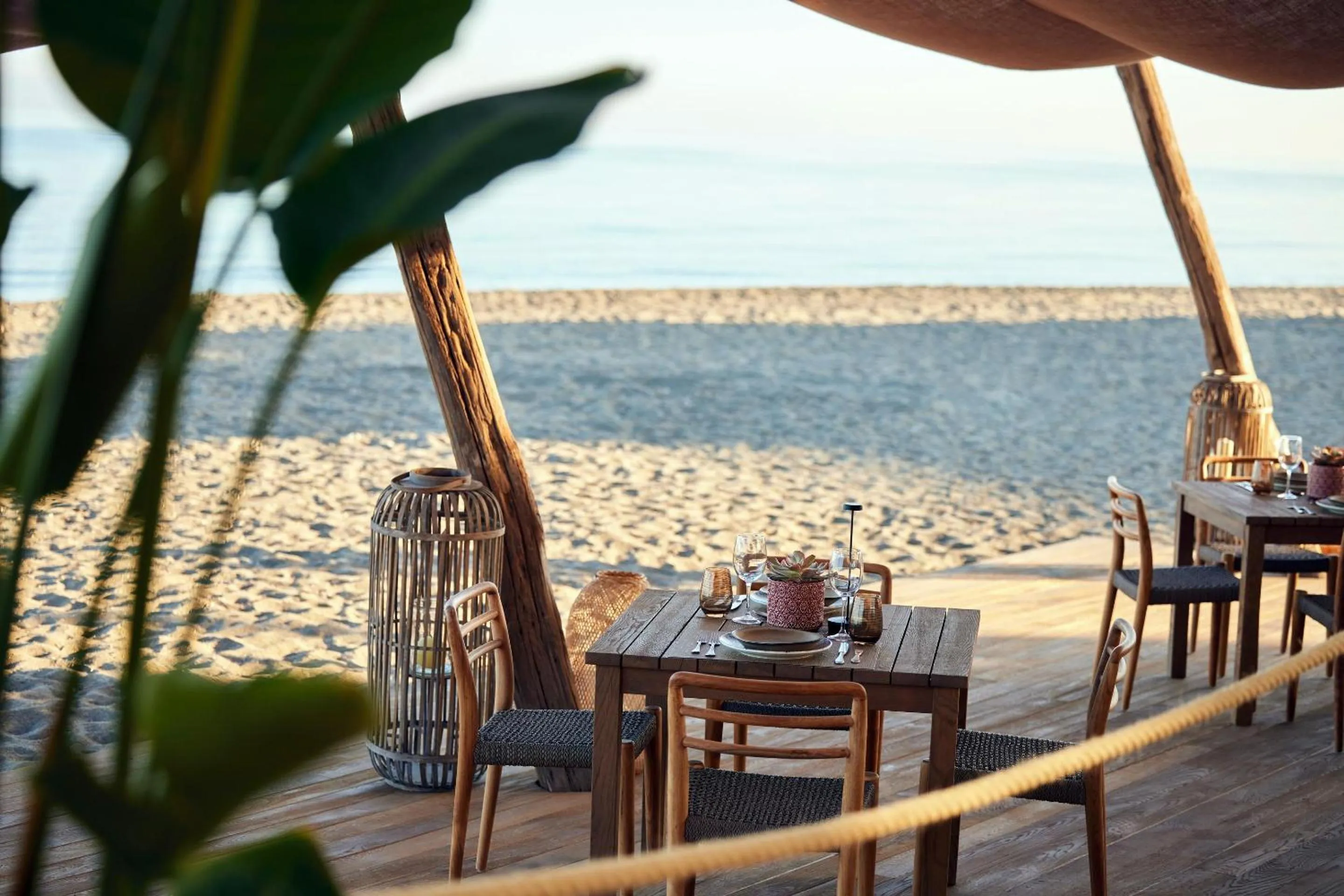 Restaurant/places to eat in Ikos Andalusia