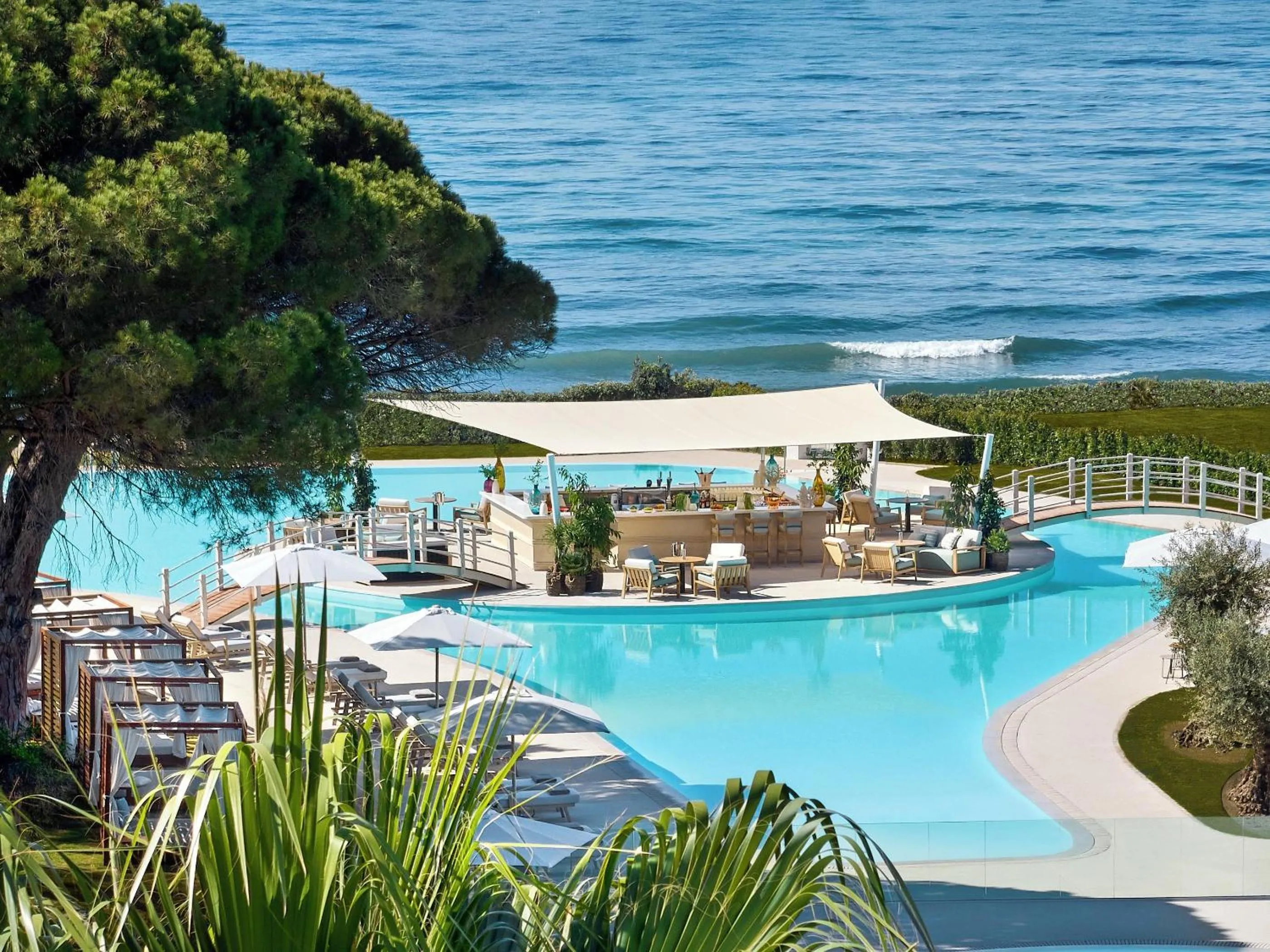 Swimming pool in Ikos Andalusia