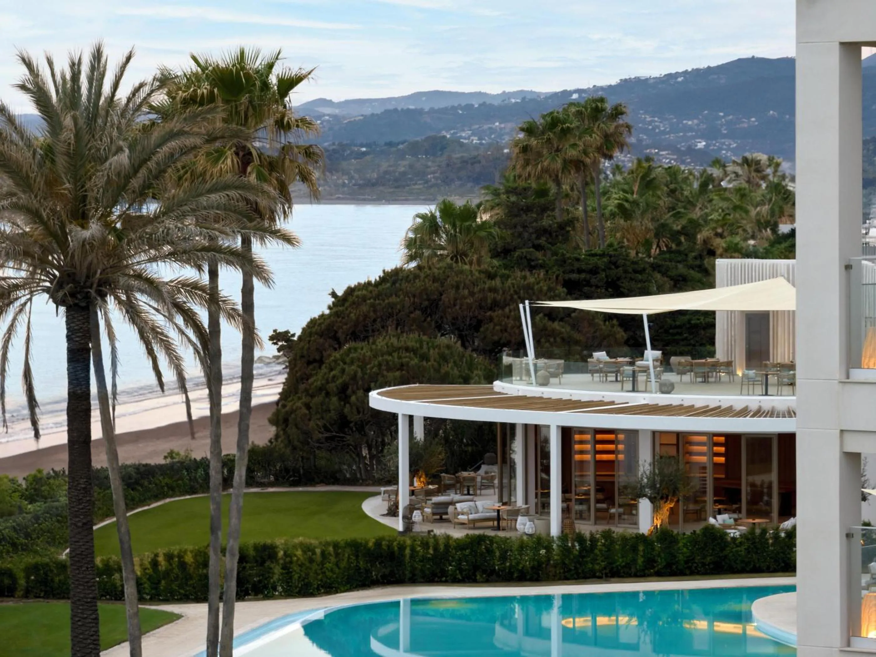 Swimming pool in Ikos Andalusia