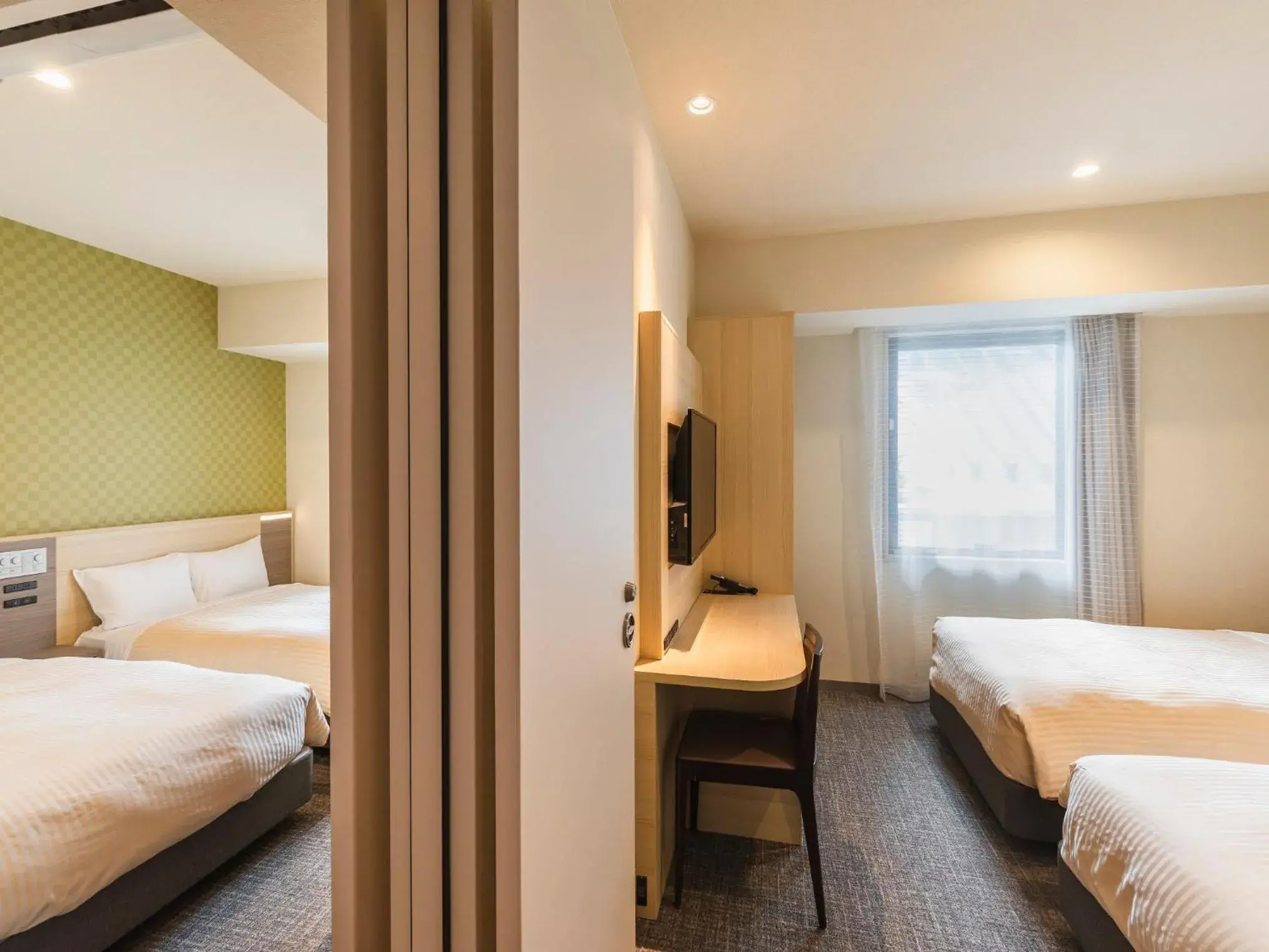 Connecting Rooms in Sotetsu Fresa Inn Osaka Namba Connecting Rooms in Sotetsu Fresa Inn Osaka Namba