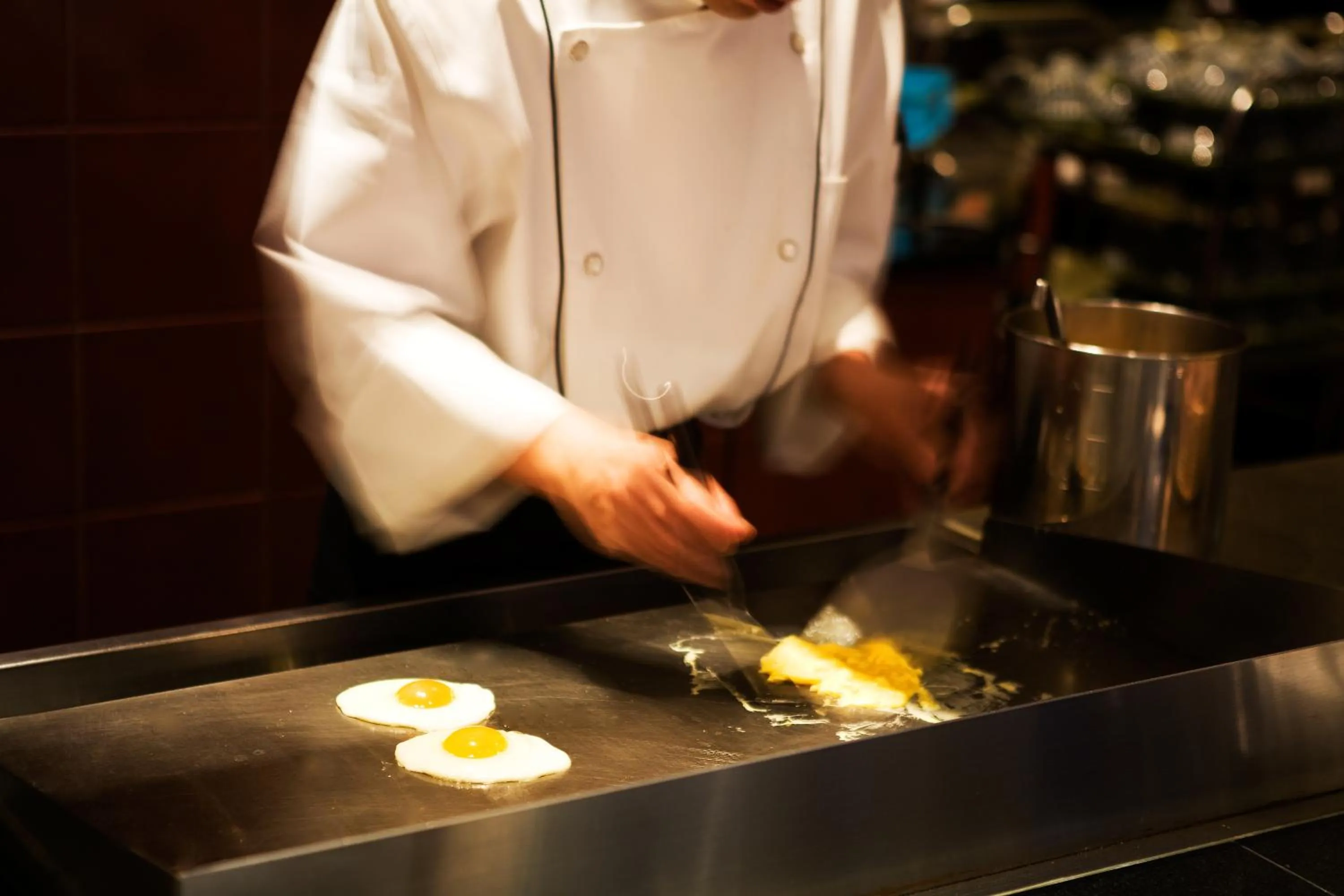 Staff in Kotohira Grand Hotel Sakuranosho