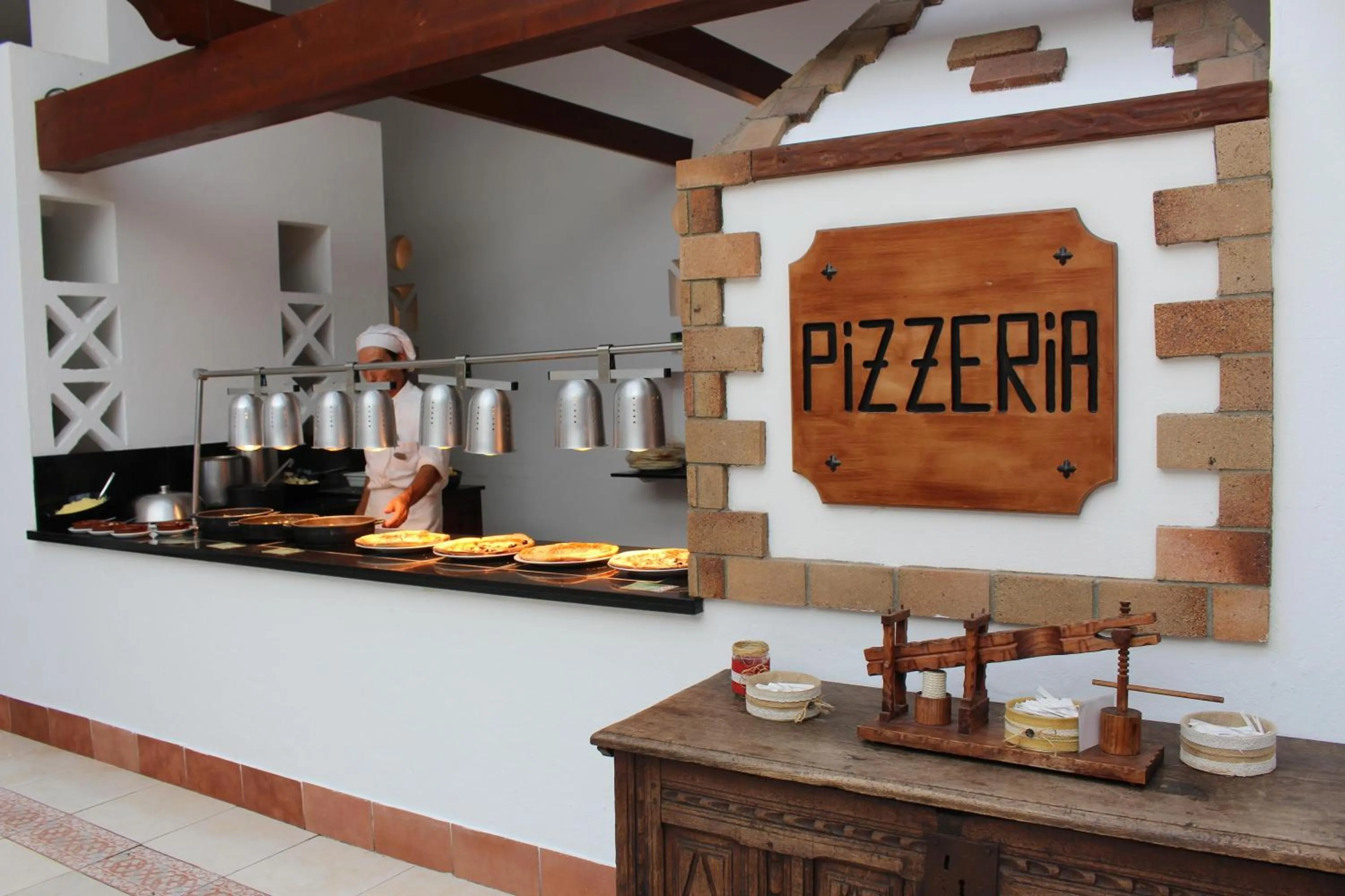 Restaurant/places to eat in Club Jandía Princess