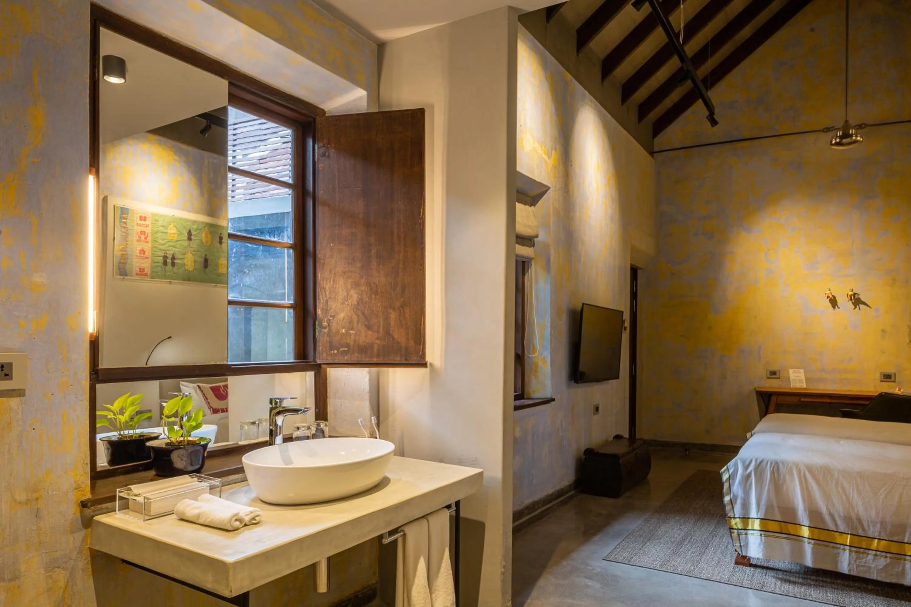 Photo of the whole room, Bed in The Postcard Mandalay Hall, Kochi