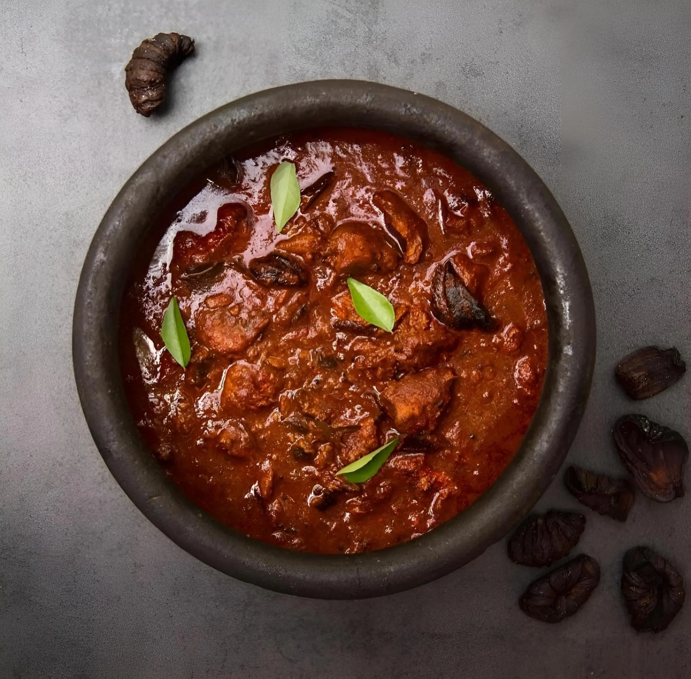 Food in The Postcard Mandalay Hall, Kochi