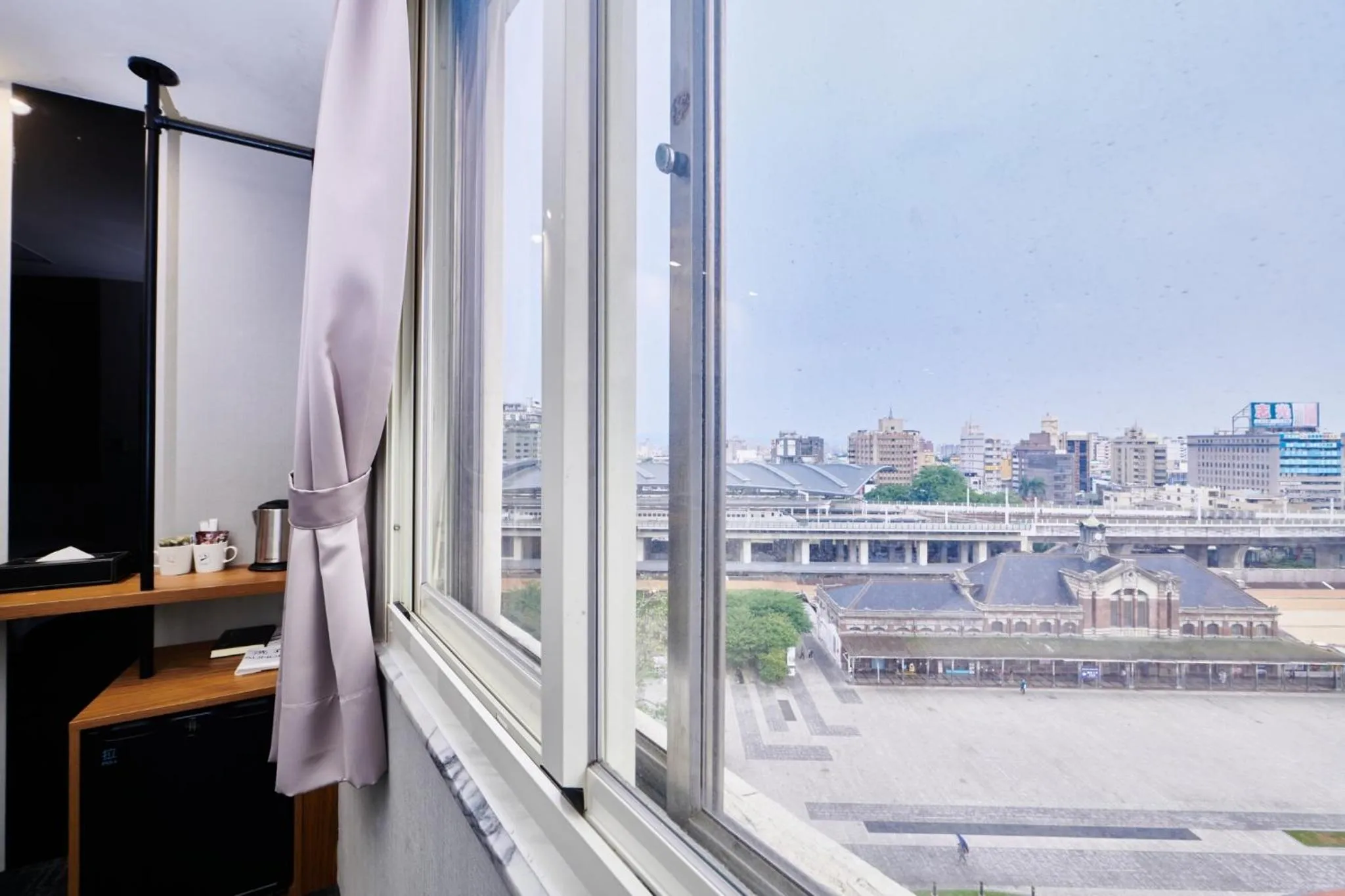 City view in Hotel Leisure 台中輕行旅