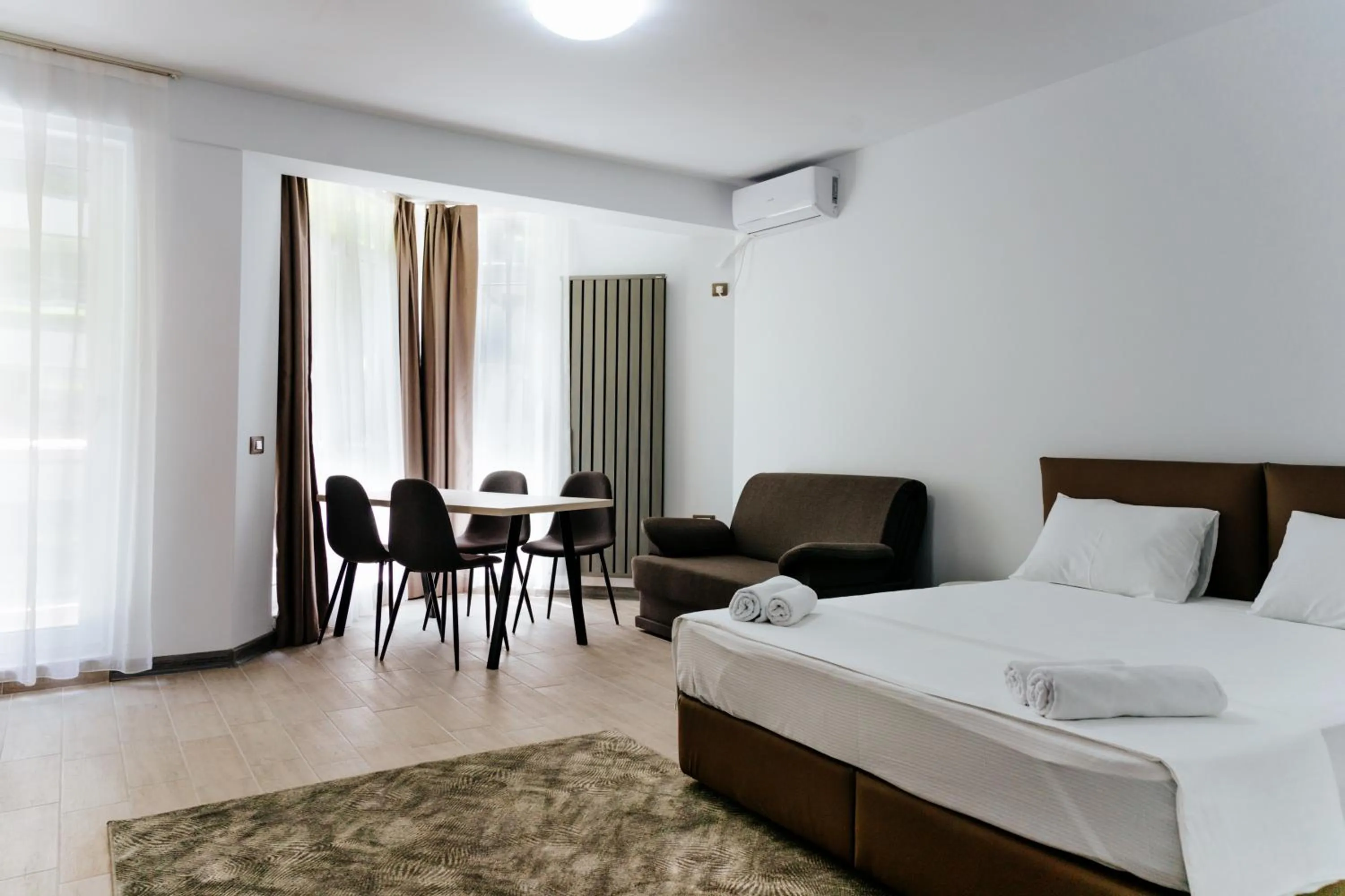 Bed in Alezzi Beach Resort