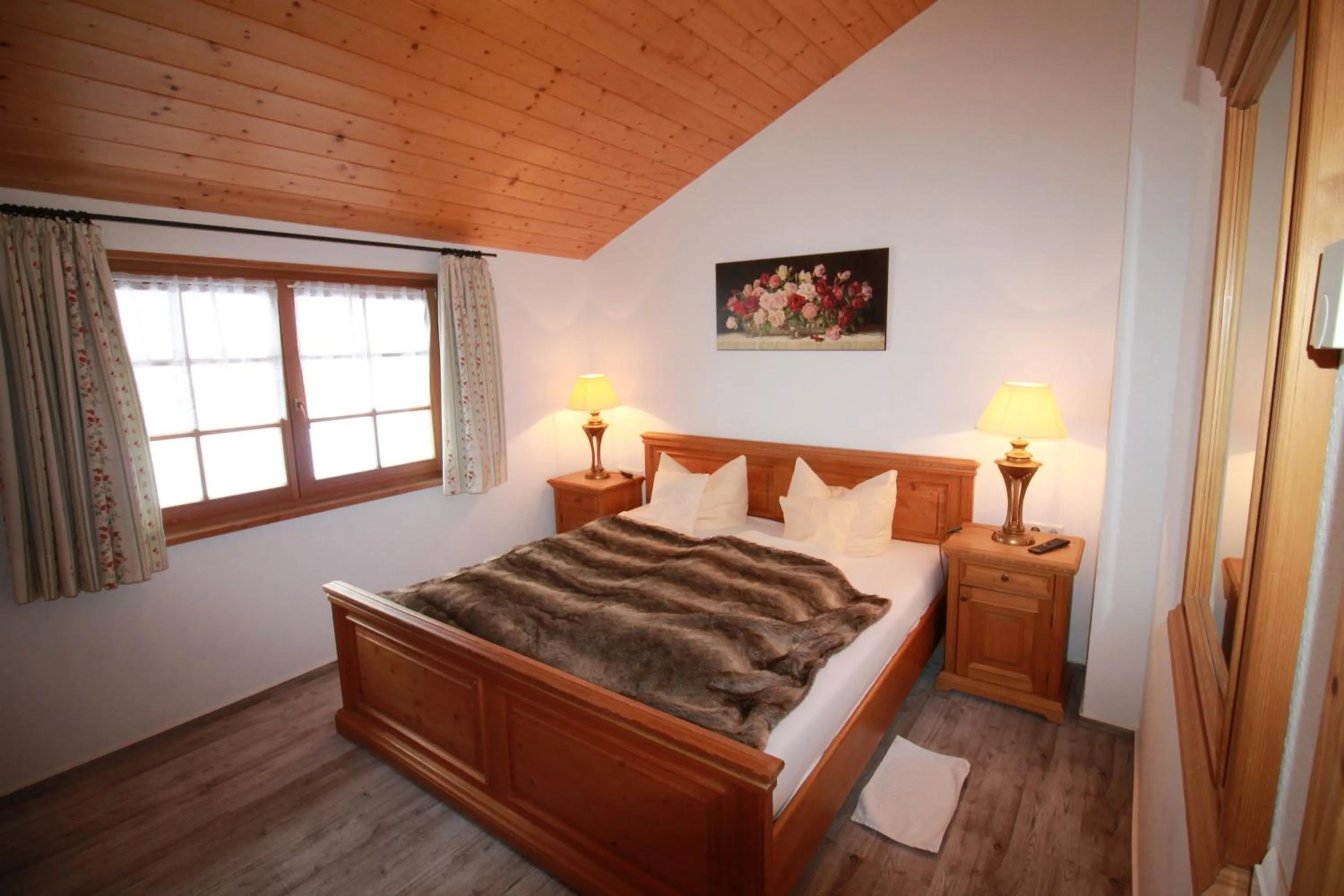 Bed in Hotel & Restaurant Grüner Baum - Die Grüne Oase Am Feldberg