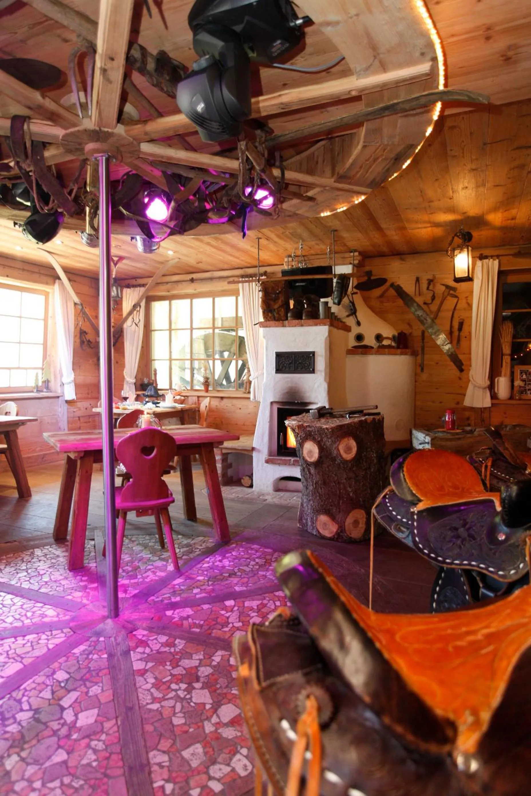 Restaurant/places to eat in Hotel & Restaurant Grüner Baum - Die Grüne Oase Am Feldberg