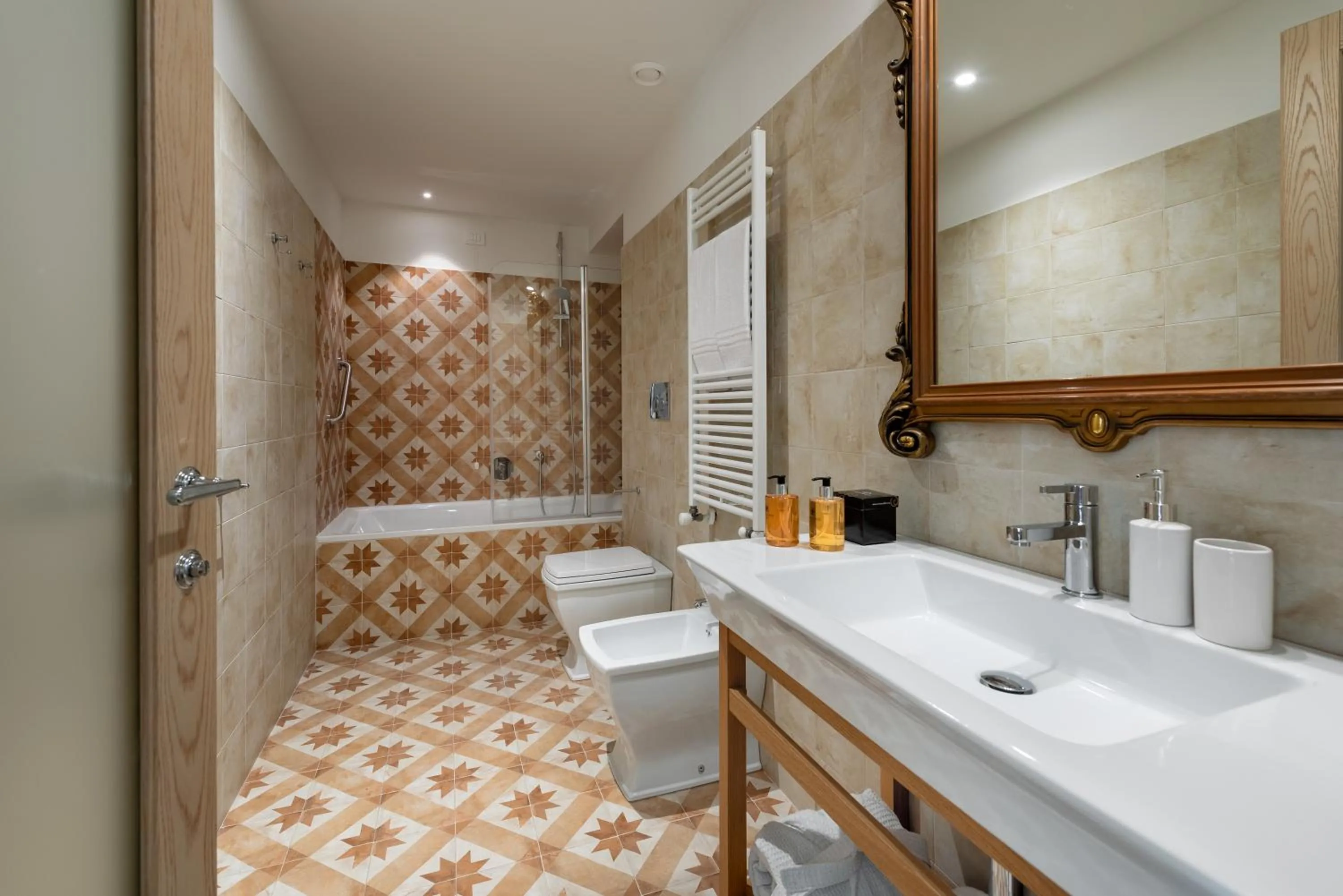 Shower in Corte Realdi Luxury Rooms Torino