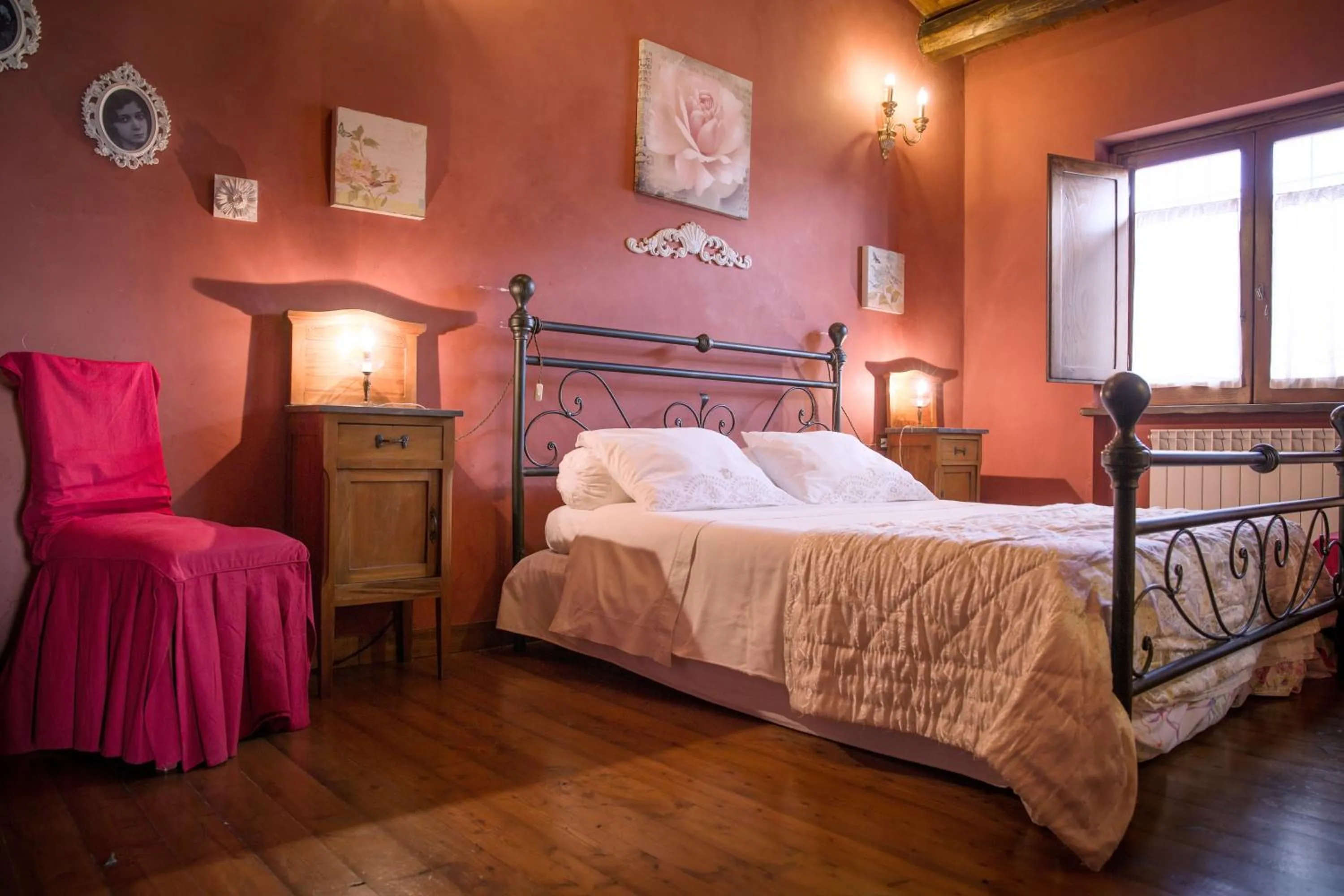Photo of the whole room in Al Vecchio Fontanile B&B