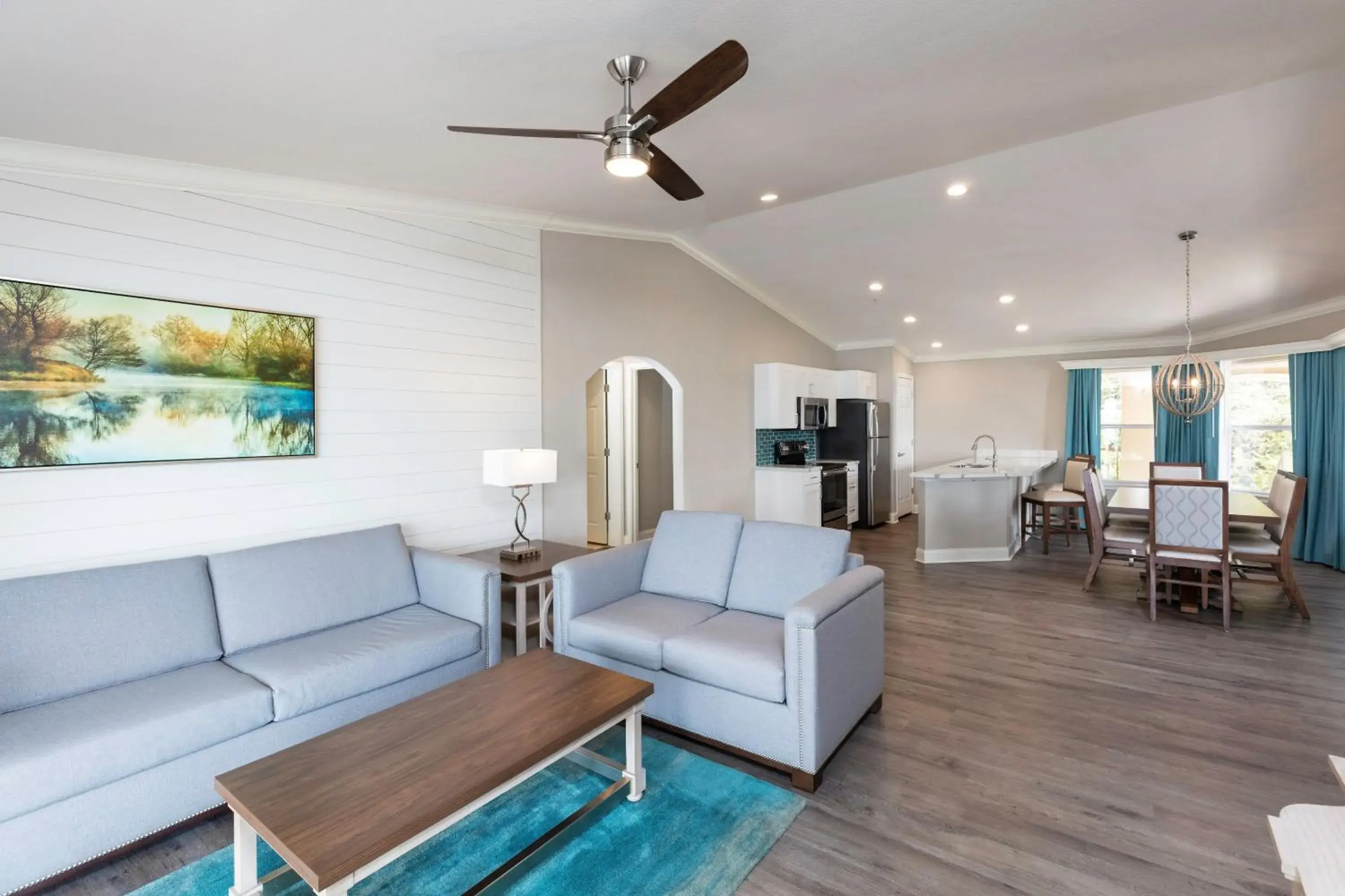 Two-Bedroom Villa with Sofa Bed - Lake View in Westgate Branson Lakes Resort Two-Bedroom Villa with Sofa Bed - Lake View in Westgate Branson Lakes Resort