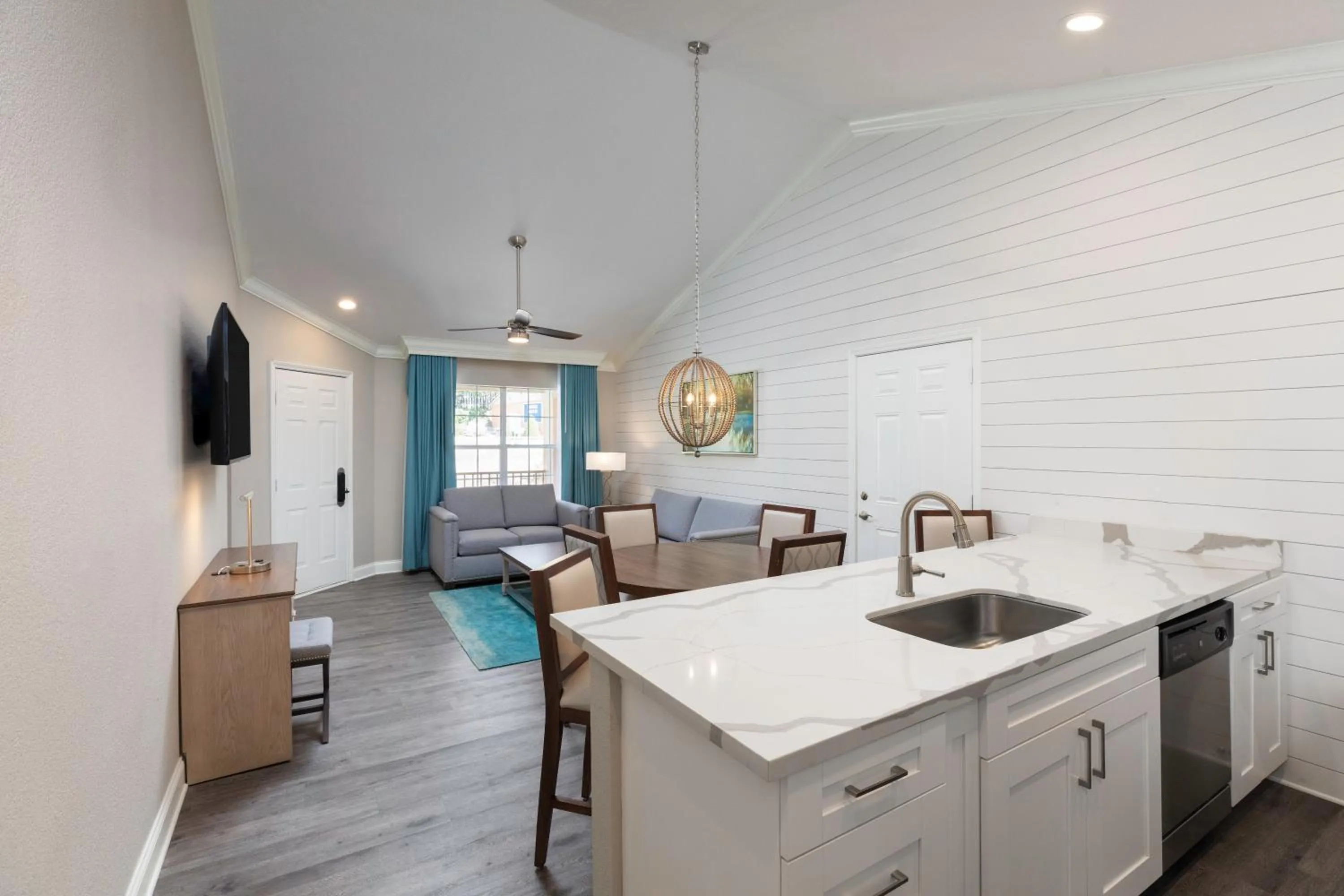 Kitchen or kitchenette in Westgate Branson Lakes Resort