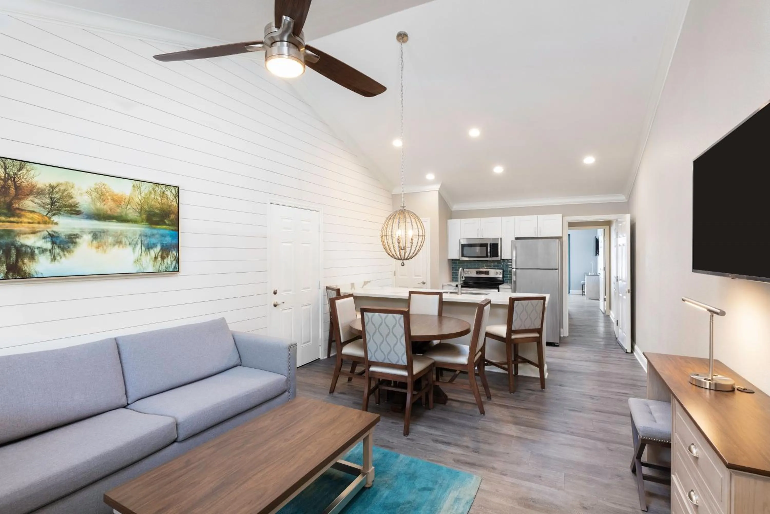 Living room in Westgate Branson Lakes Resort