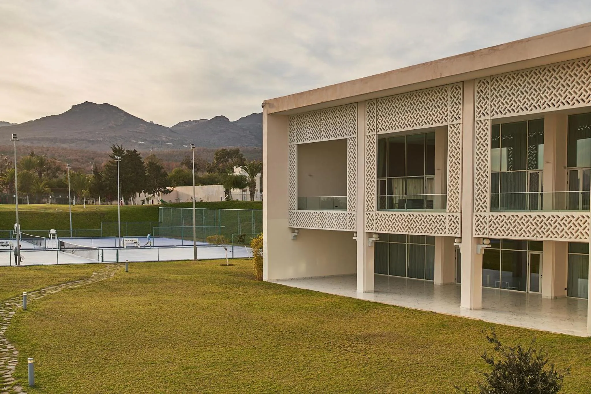 Tennis court in Marchica Lagoon Resort