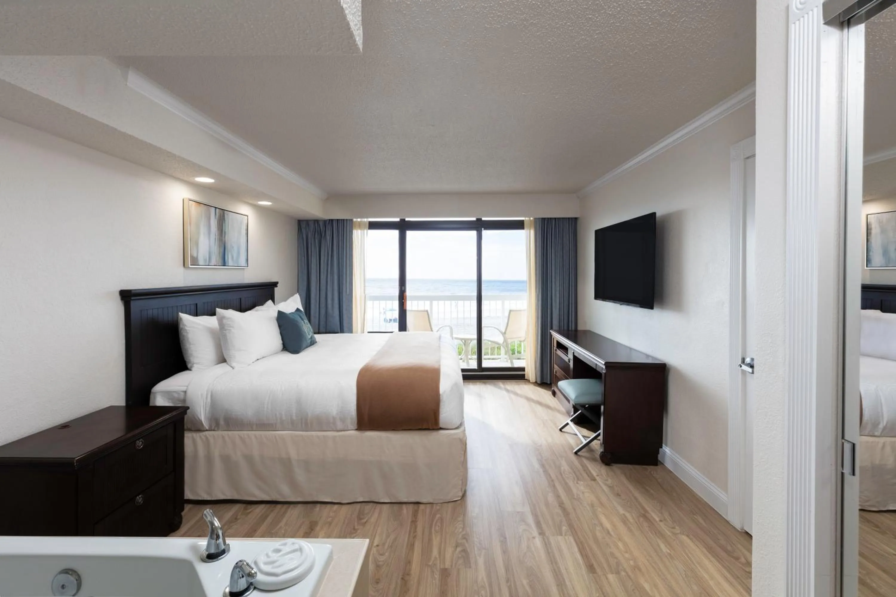 Bed in Westgate Myrtle Beach Oceanfront Resort